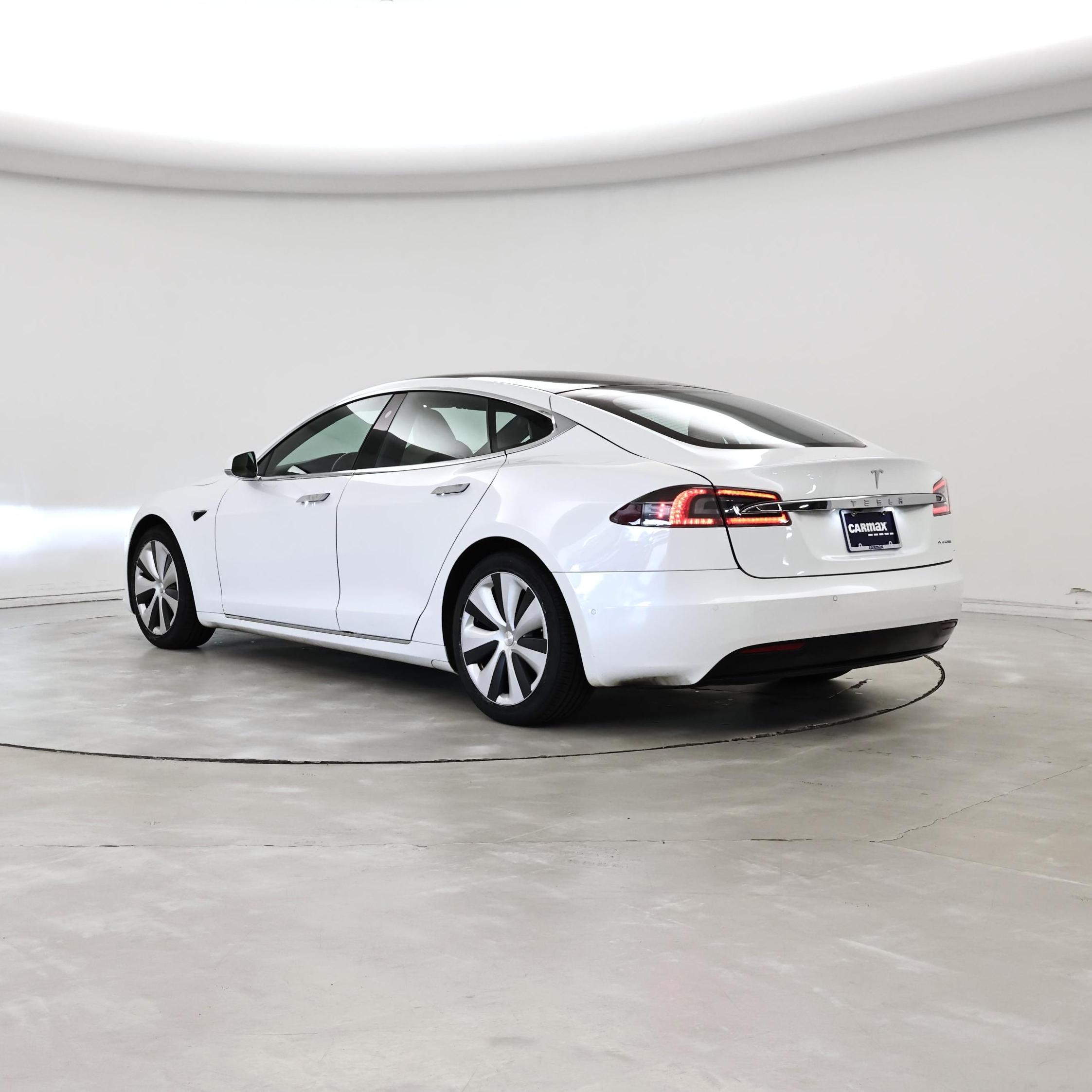 Thumbnail: 2021 Tesla Model S - 2