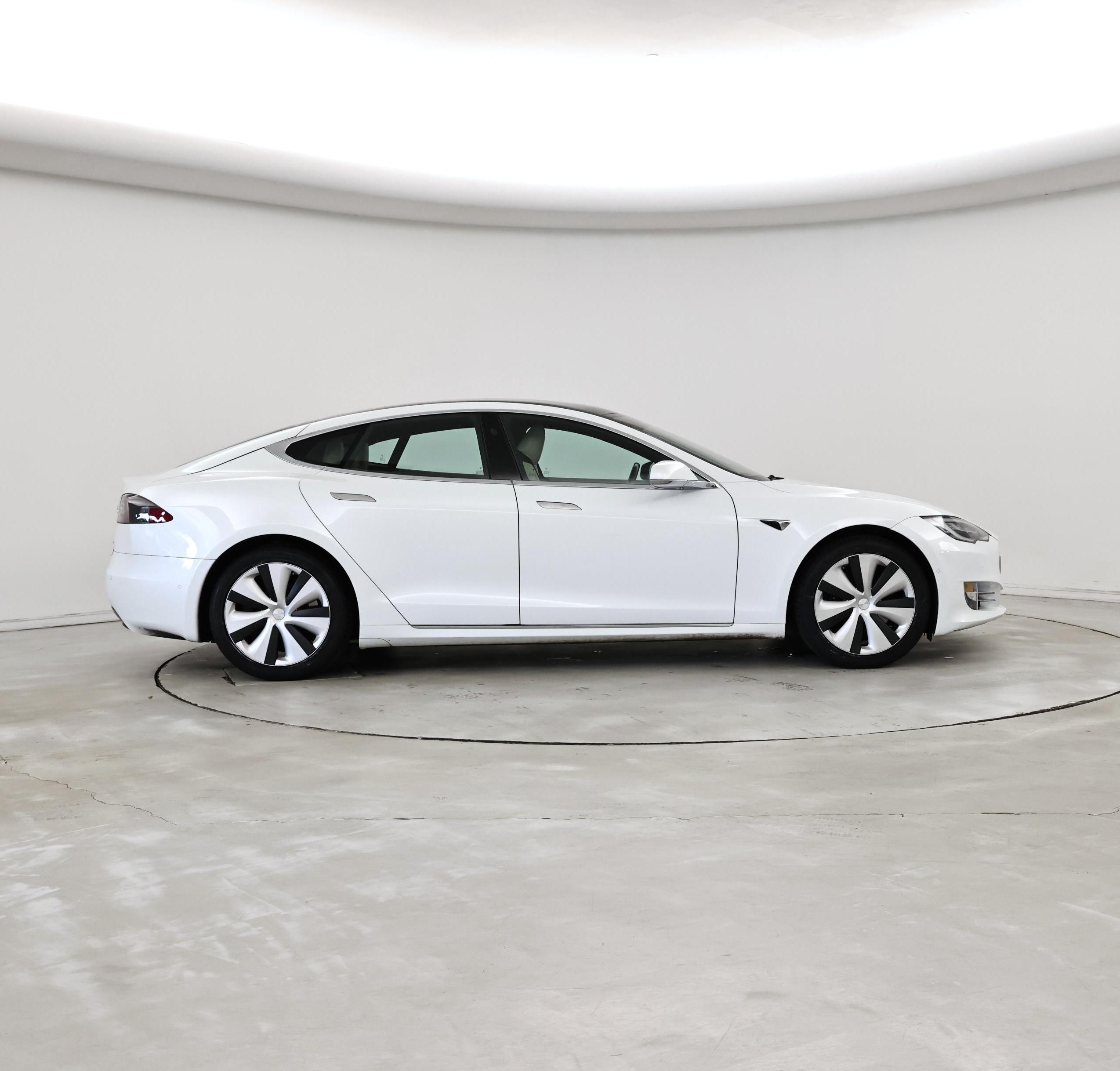 Thumbnail: 2021 Tesla Model S - 7