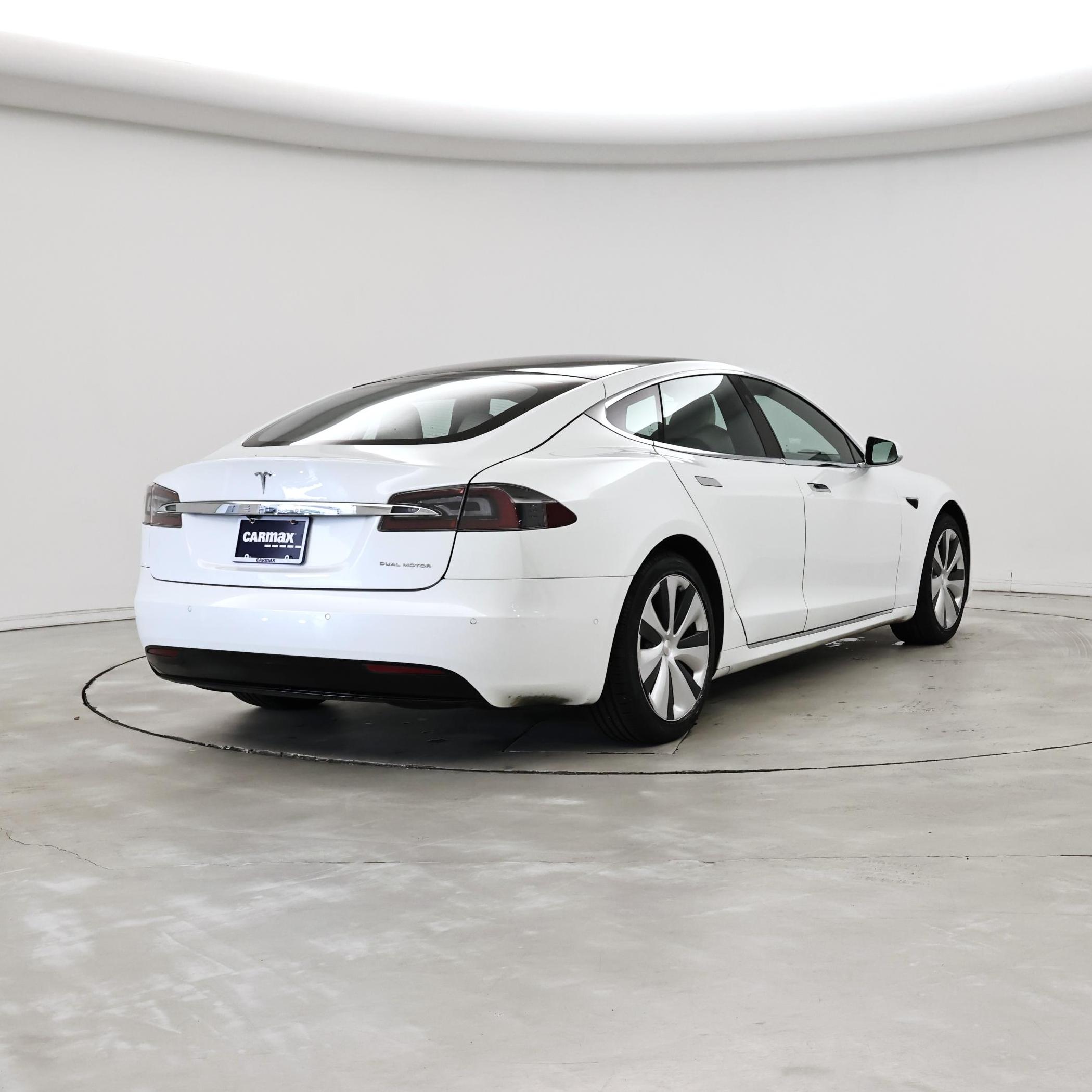 Thumbnail: 2021 Tesla Model S - 8