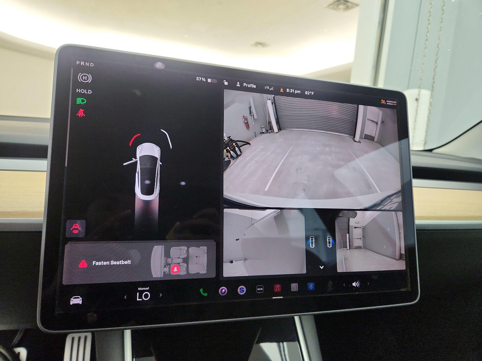 Thumbnail: 2020 Tesla Model 3 - 14