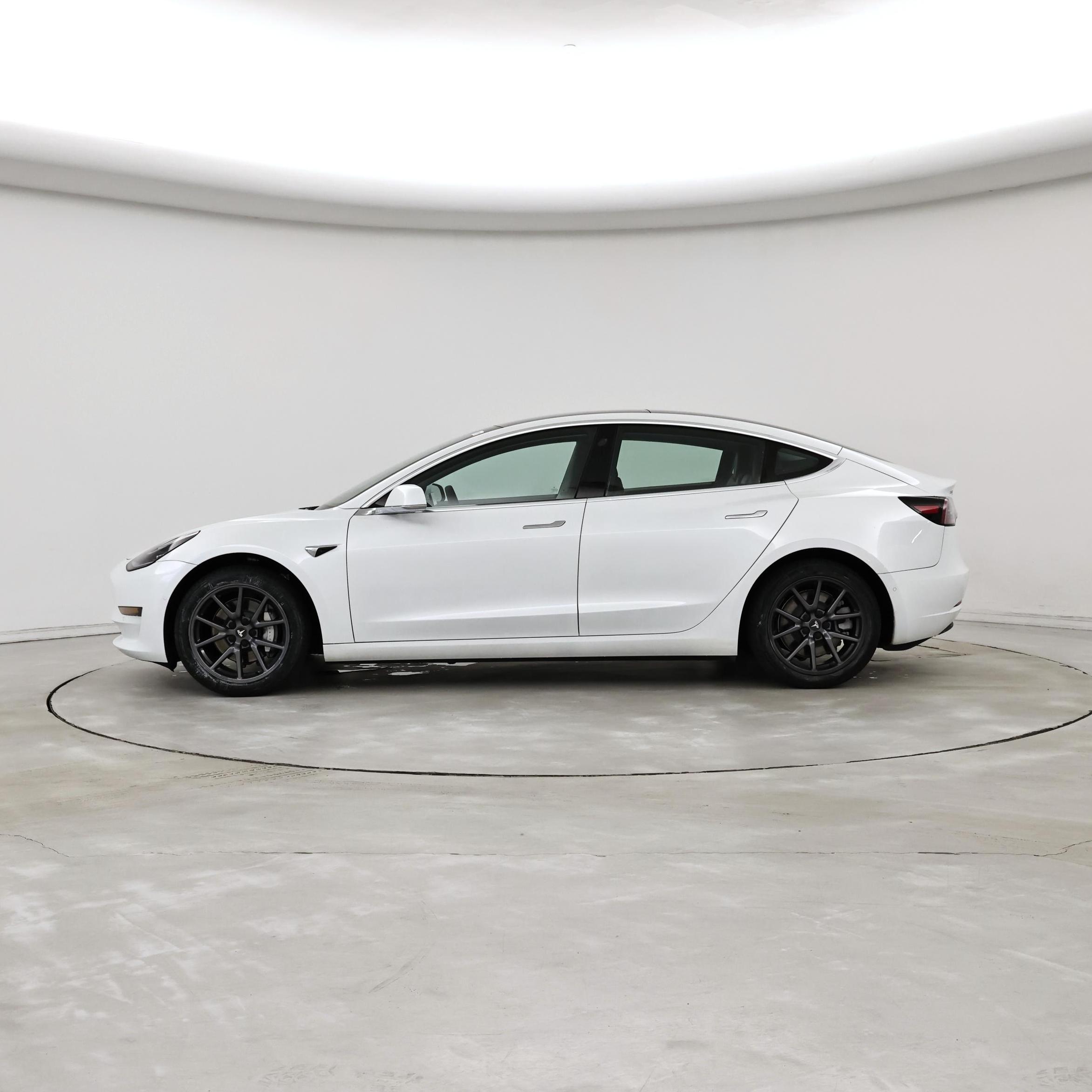 Thumbnail: 2020 Tesla Model 3 - 3