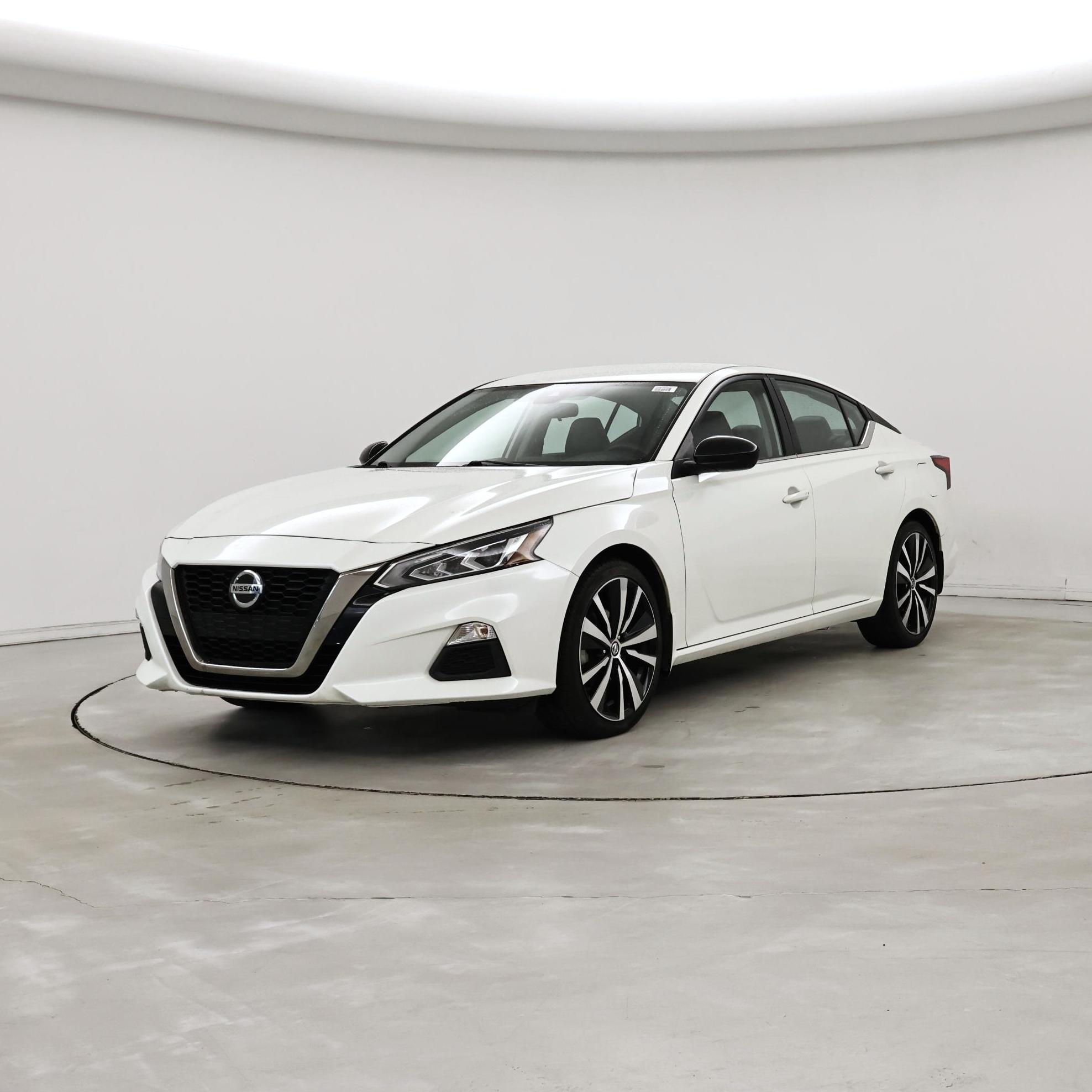 Thumbnail: 2022 Nissan Altima - 4