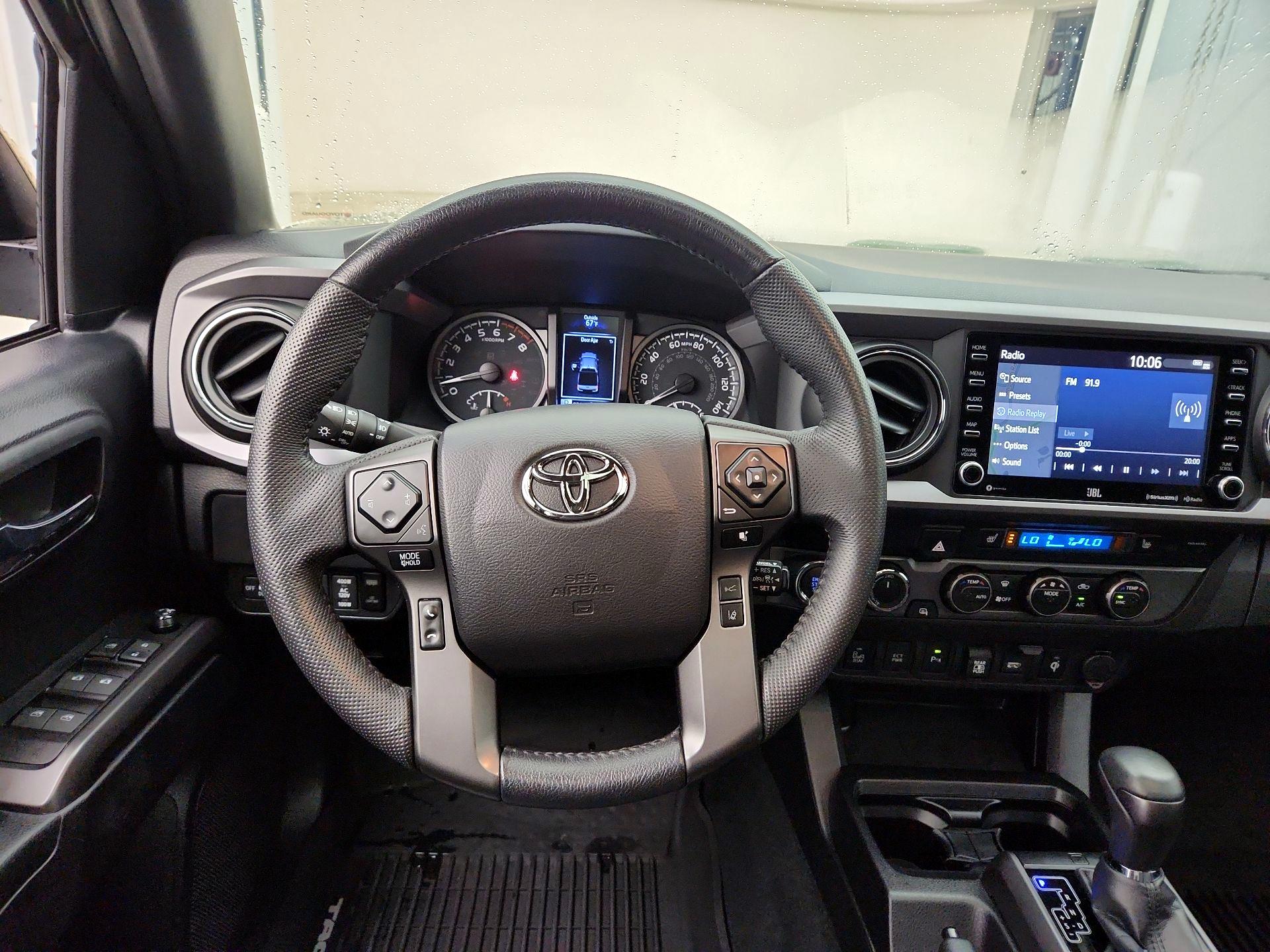 Thumbnail: 2021 Toyota Tacoma - 10