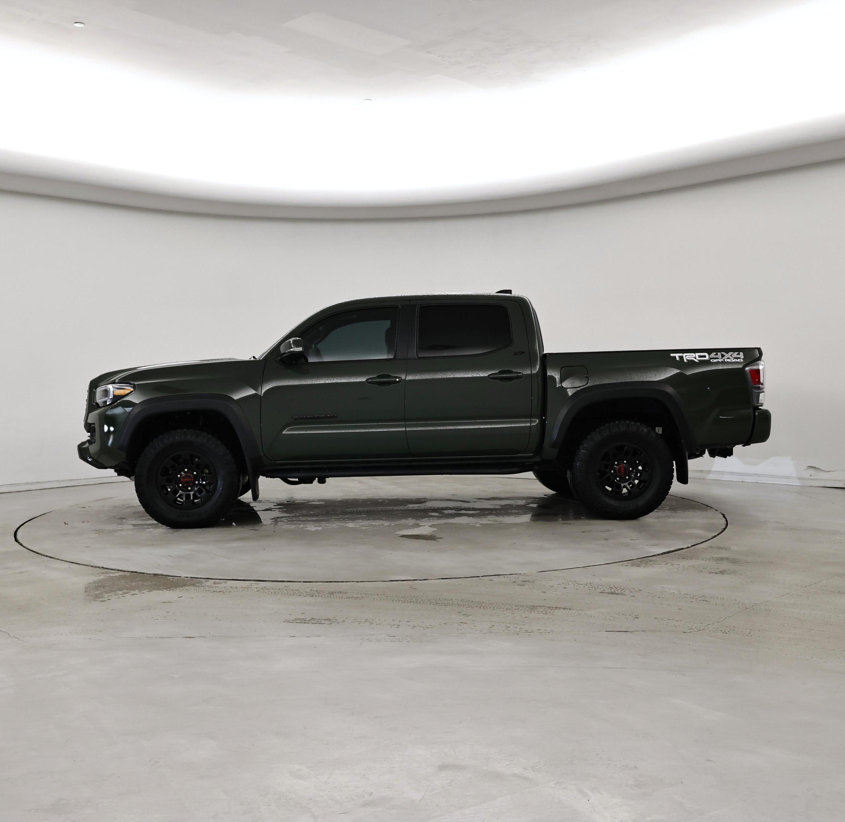 Thumbnail: 2021 Toyota Tacoma - 3