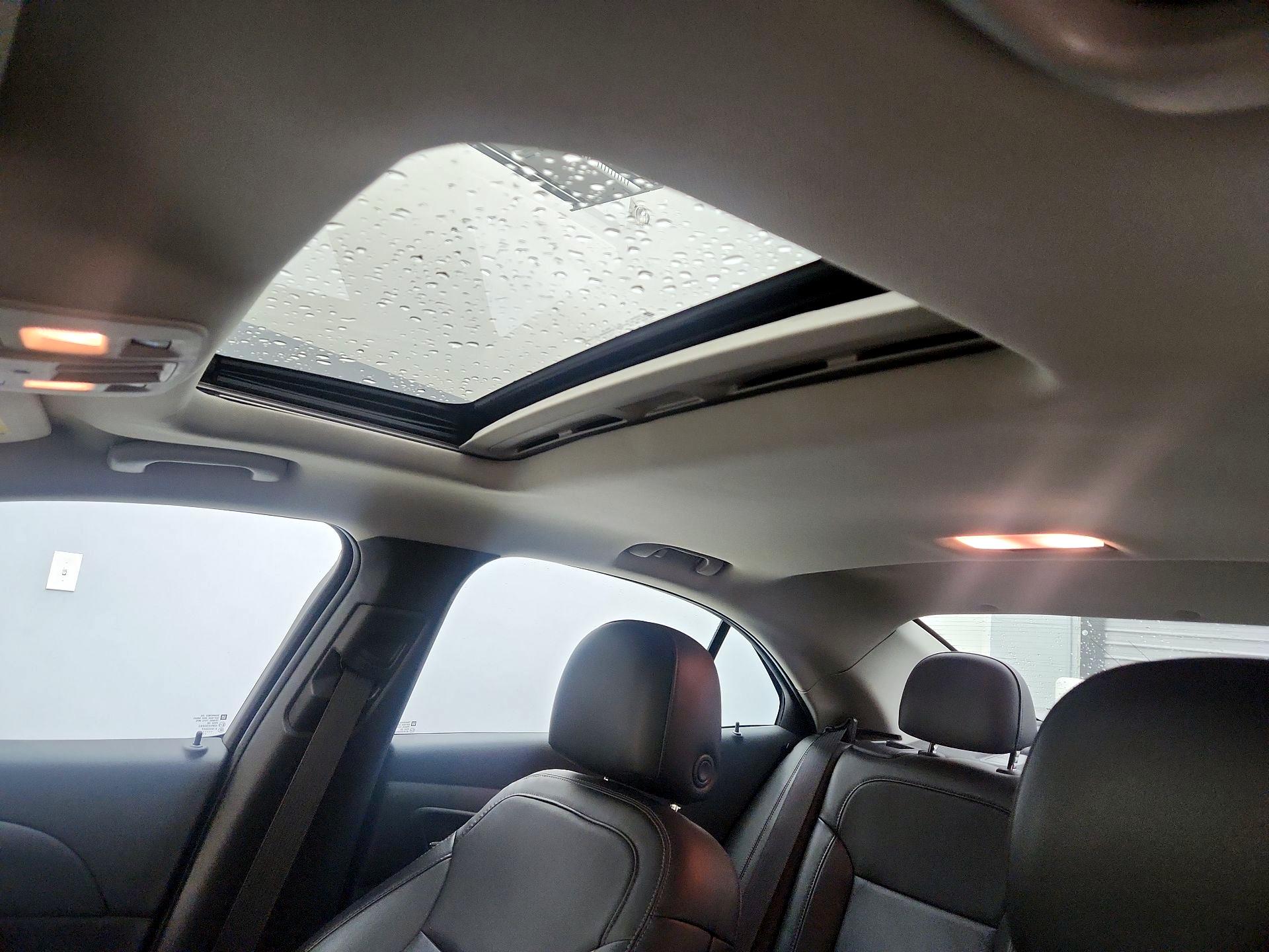 Thumbnail: 2015 Chevrolet Malibu - 20