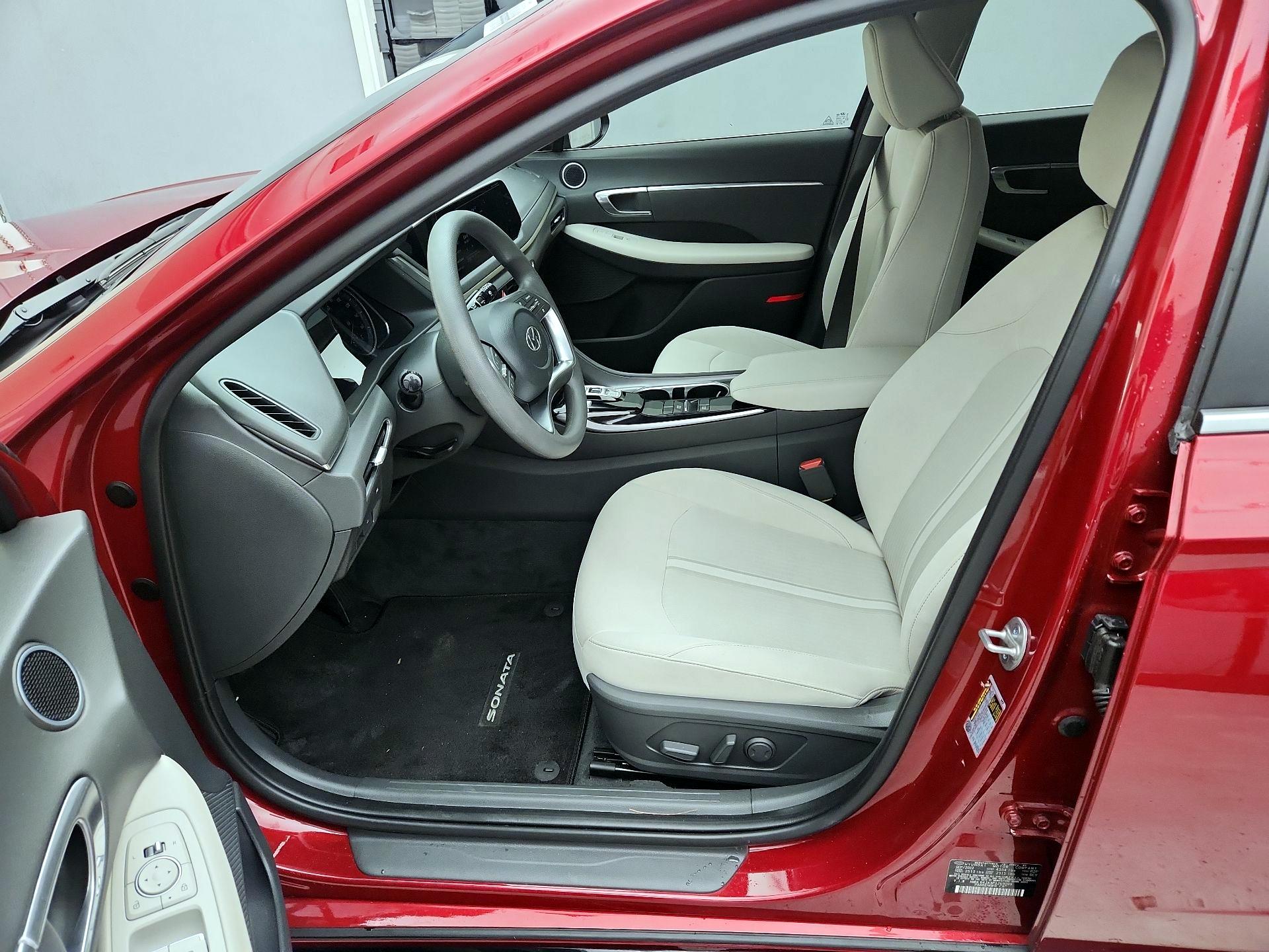 Thumbnail: 2023 Hyundai Sonata - 11