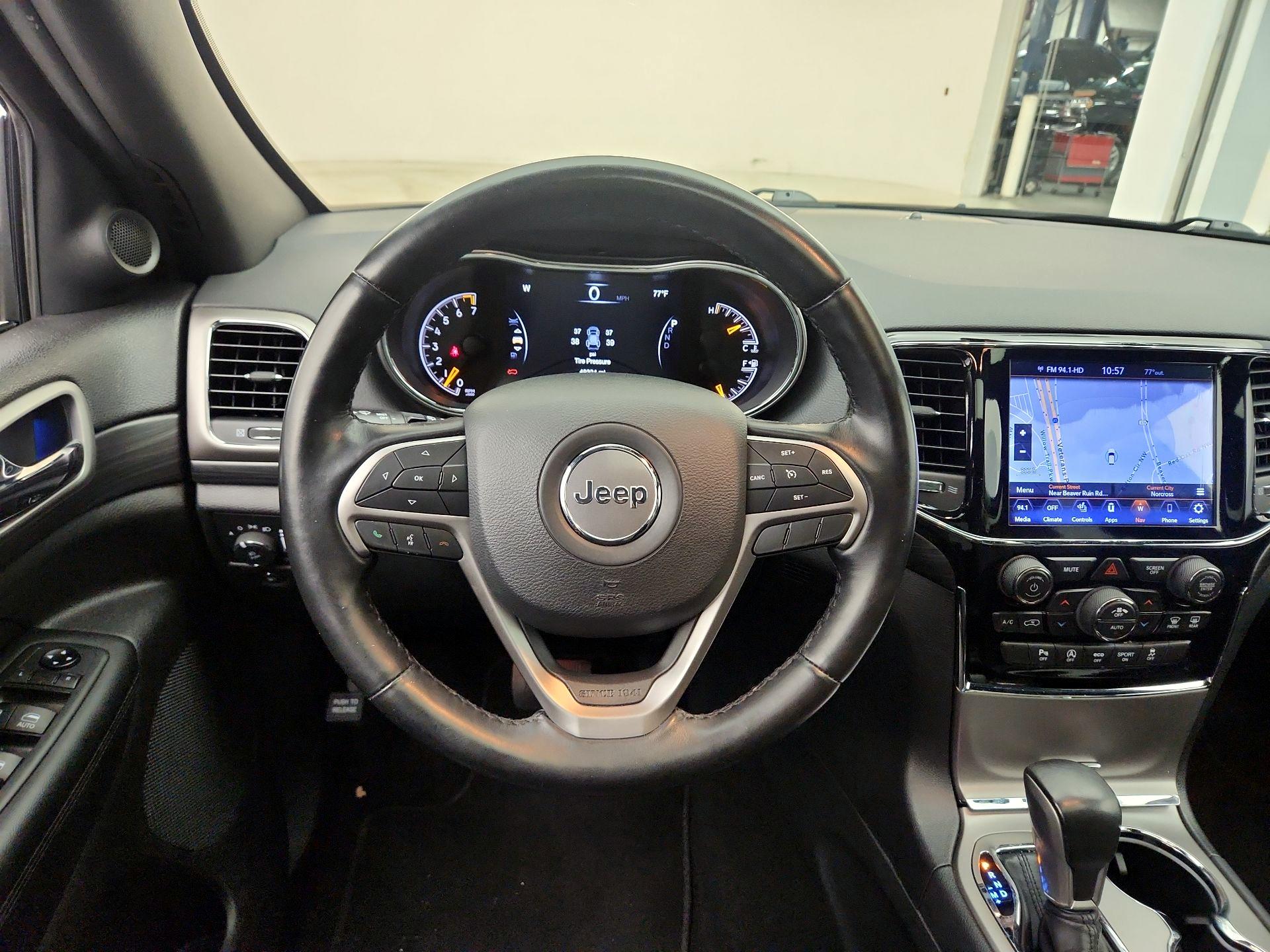 Thumbnail: 2019 Jeep Grand Cherokee - 10