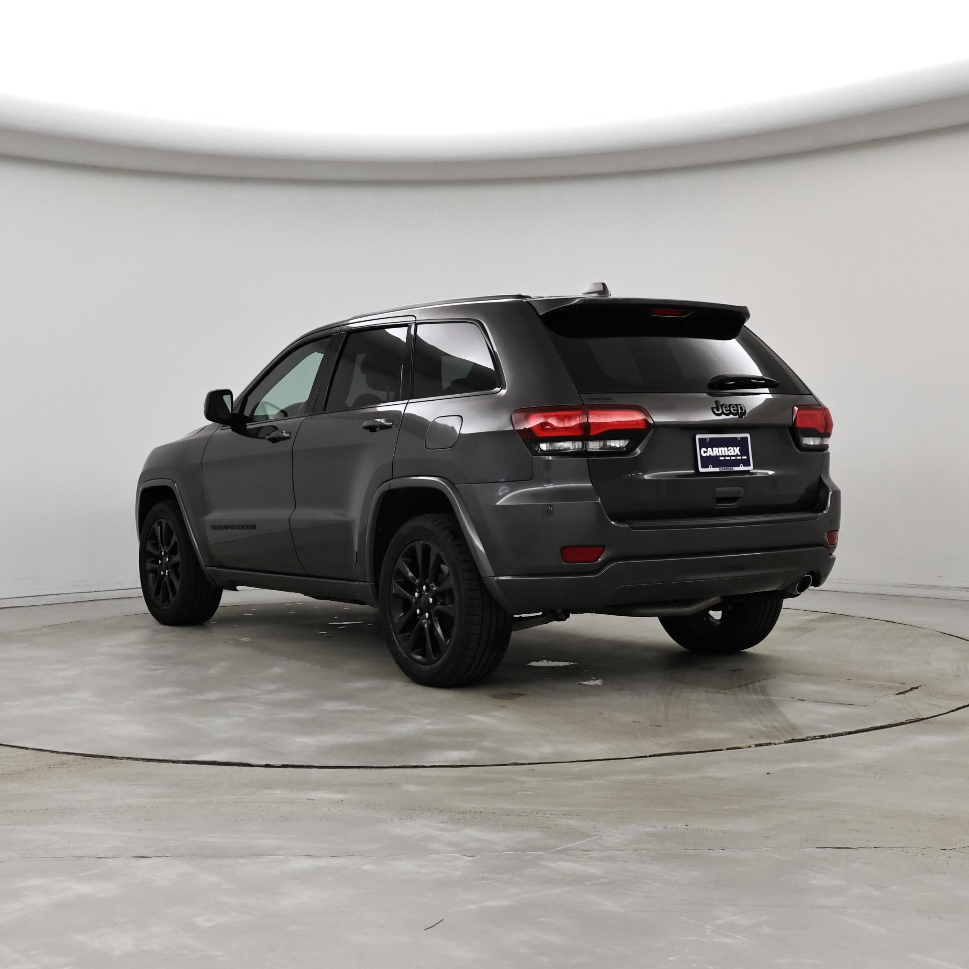 Thumbnail: 2019 Jeep Grand Cherokee - 2