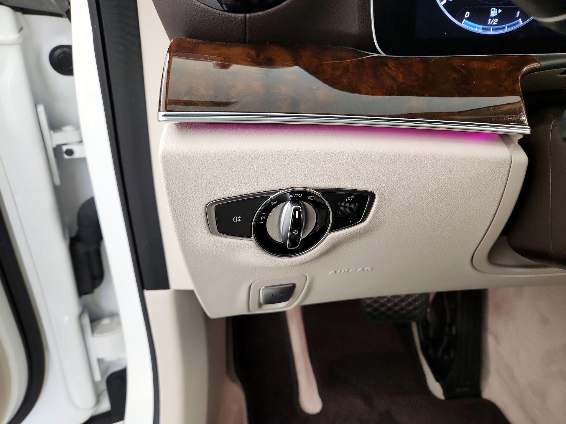 Thumbnail: 2020 Mercedes-Benz E-Class - 13