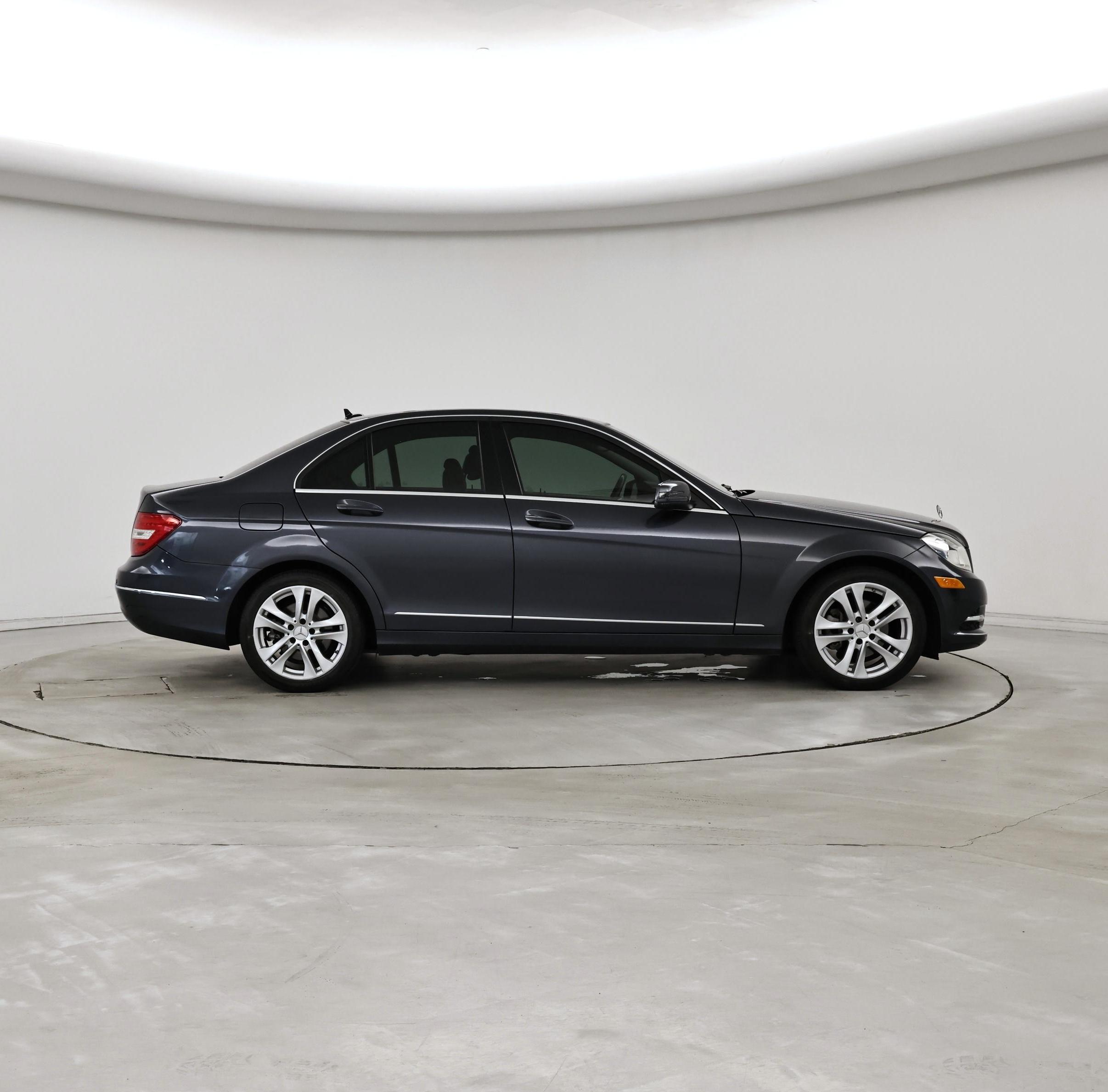 Thumbnail: 2014 Mercedes-Benz C-Class - 7
