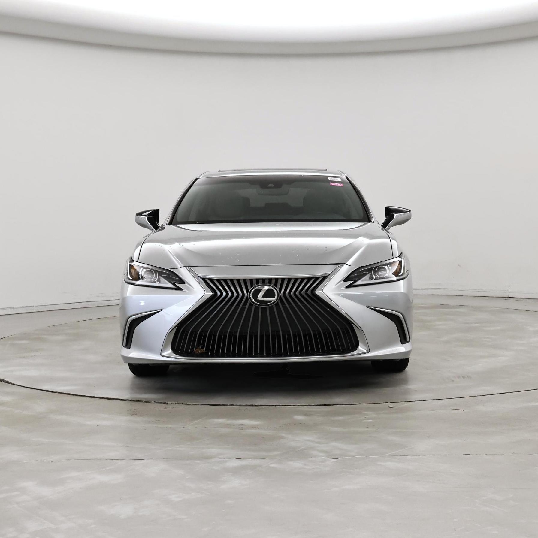 Thumbnail: 2021 Lexus ES - 5