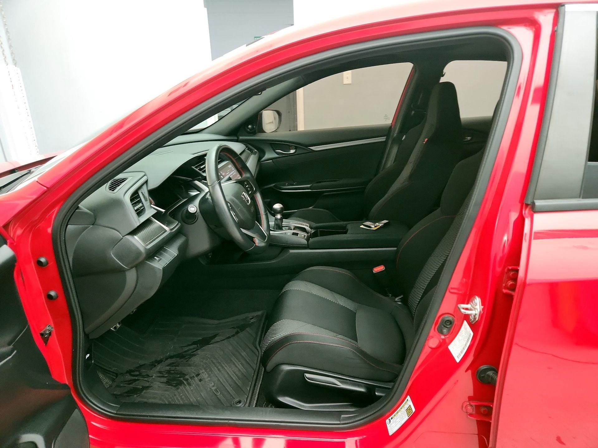 Thumbnail: 2017 Honda Civic - 11