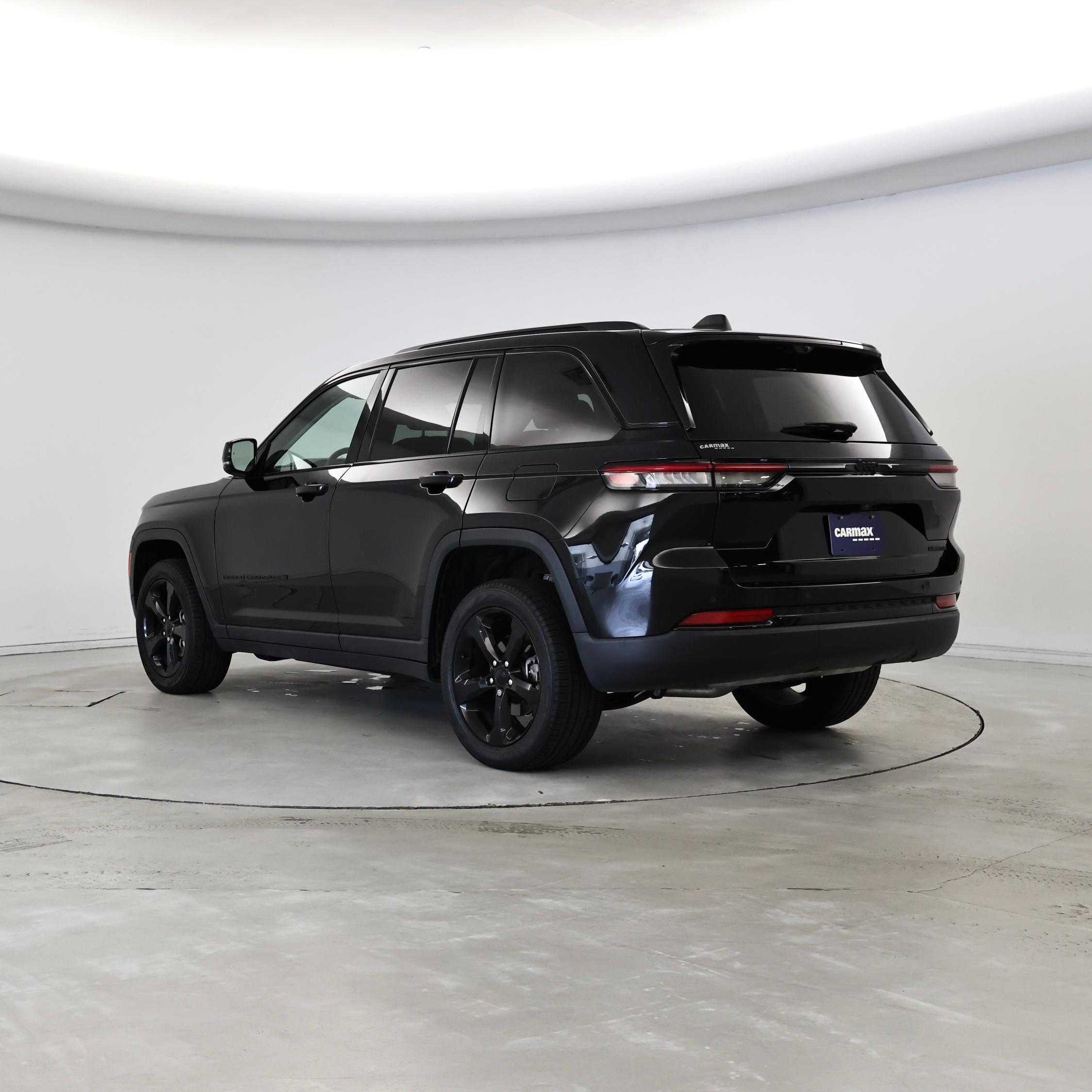 Thumbnail: 2023 Jeep Grand Cherokee - 2