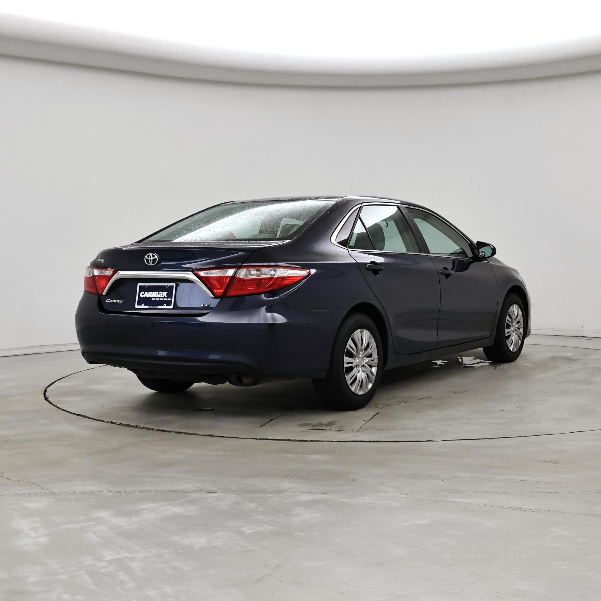 Thumbnail: 2016 Toyota Camry - 8