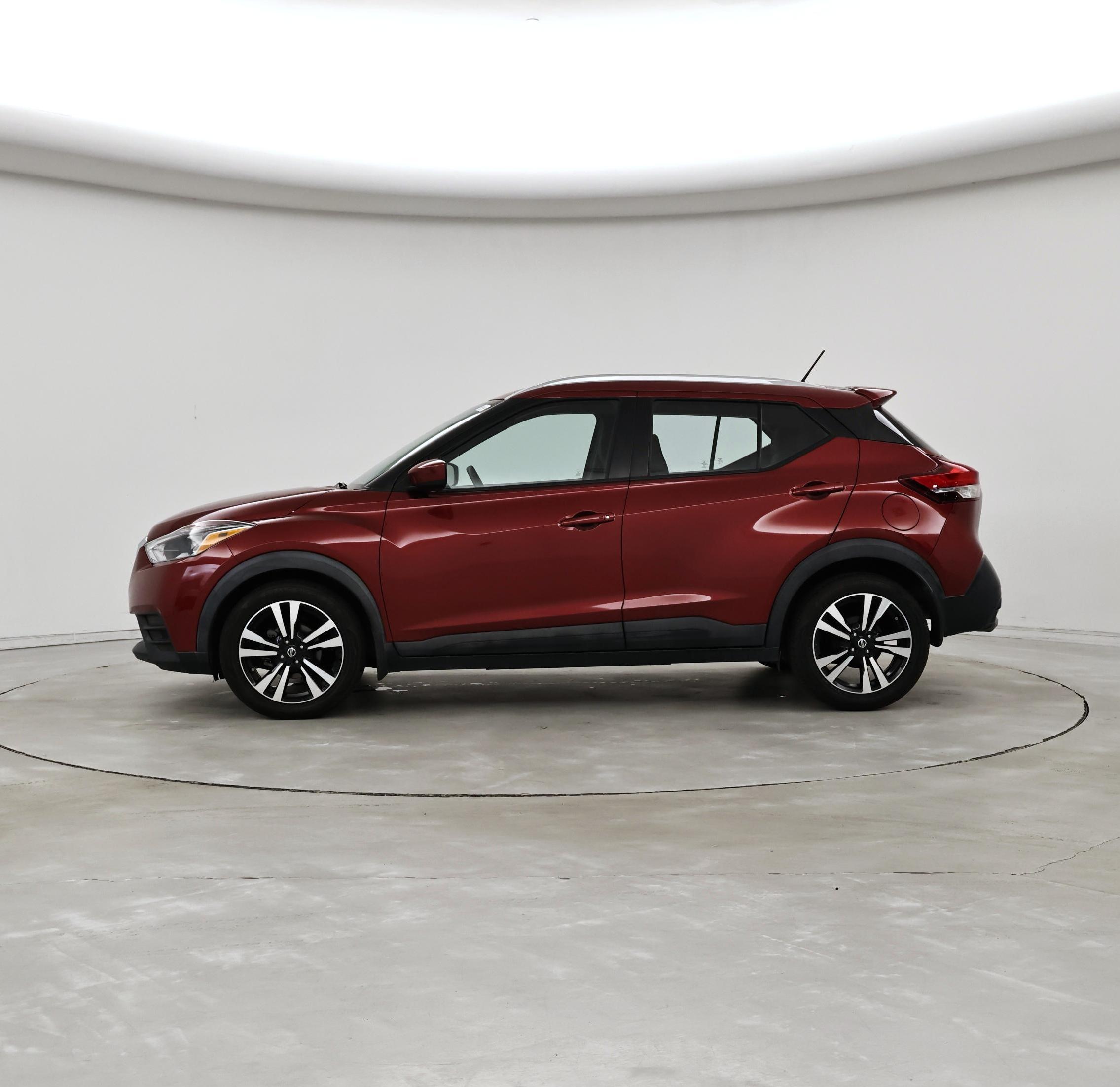 Thumbnail: 2018 Nissan Kicks - 3