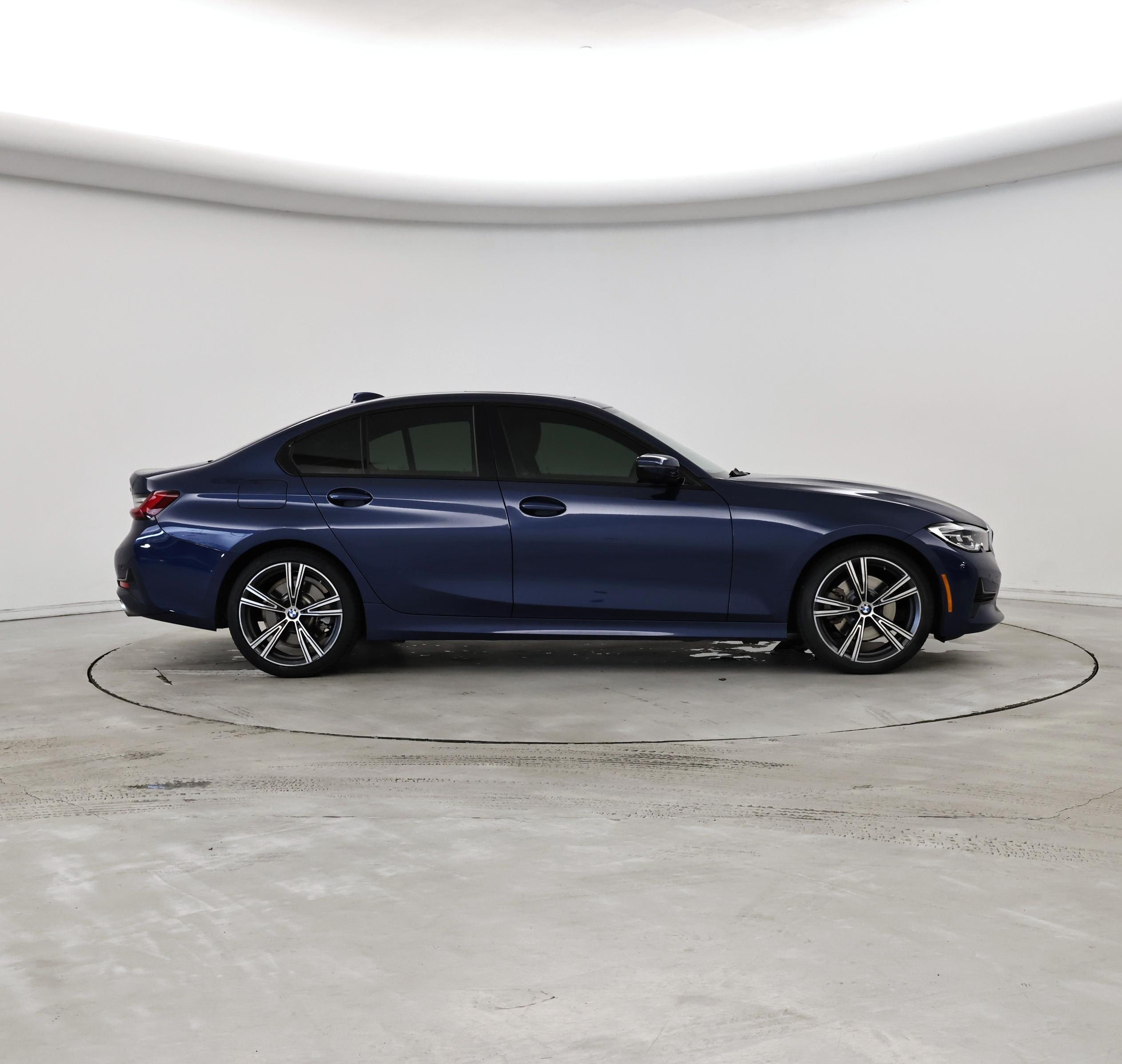 Thumbnail: 2022 BMW 3 Series - 7