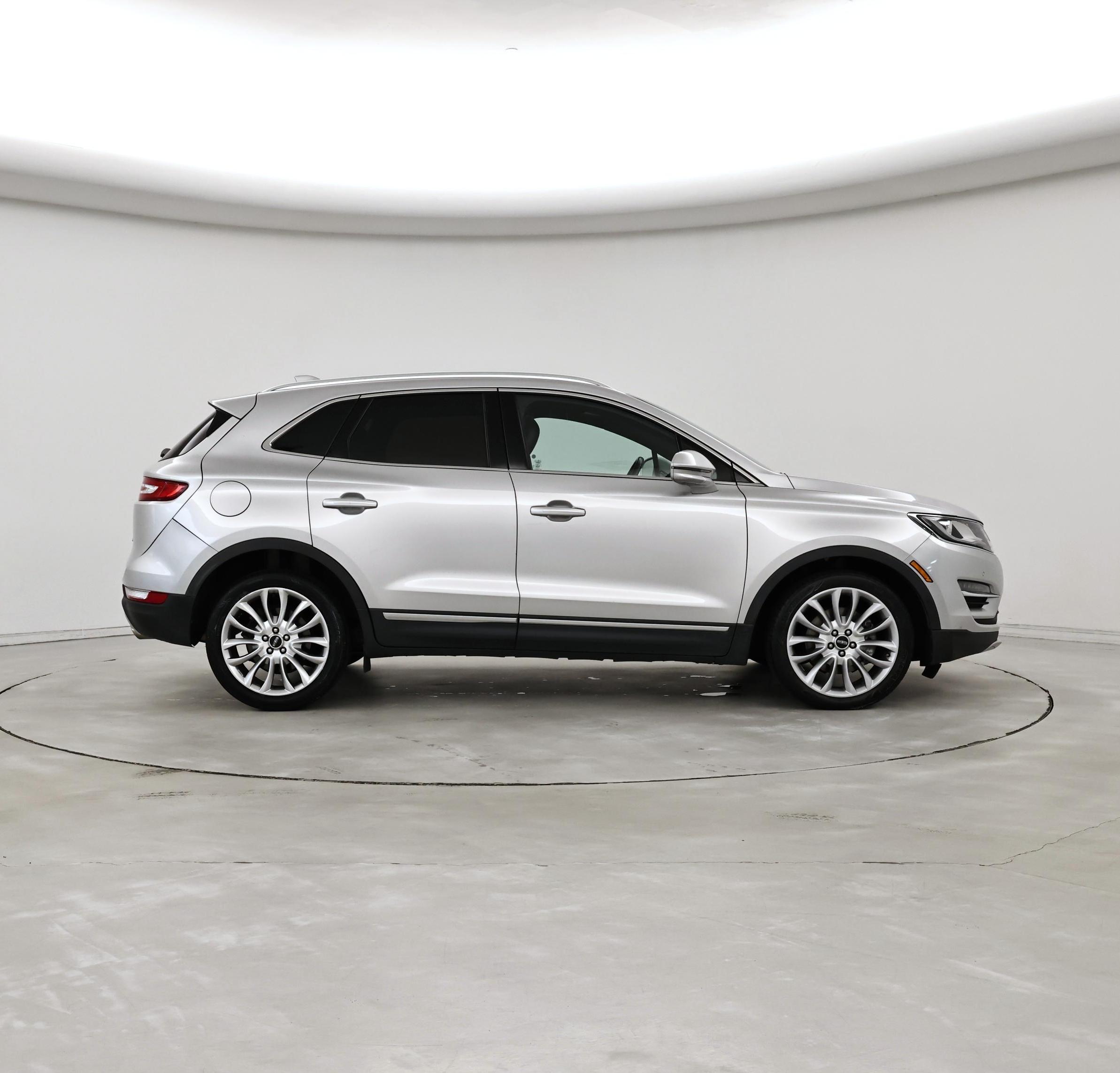Thumbnail: 2017 Lincoln MKC - 7