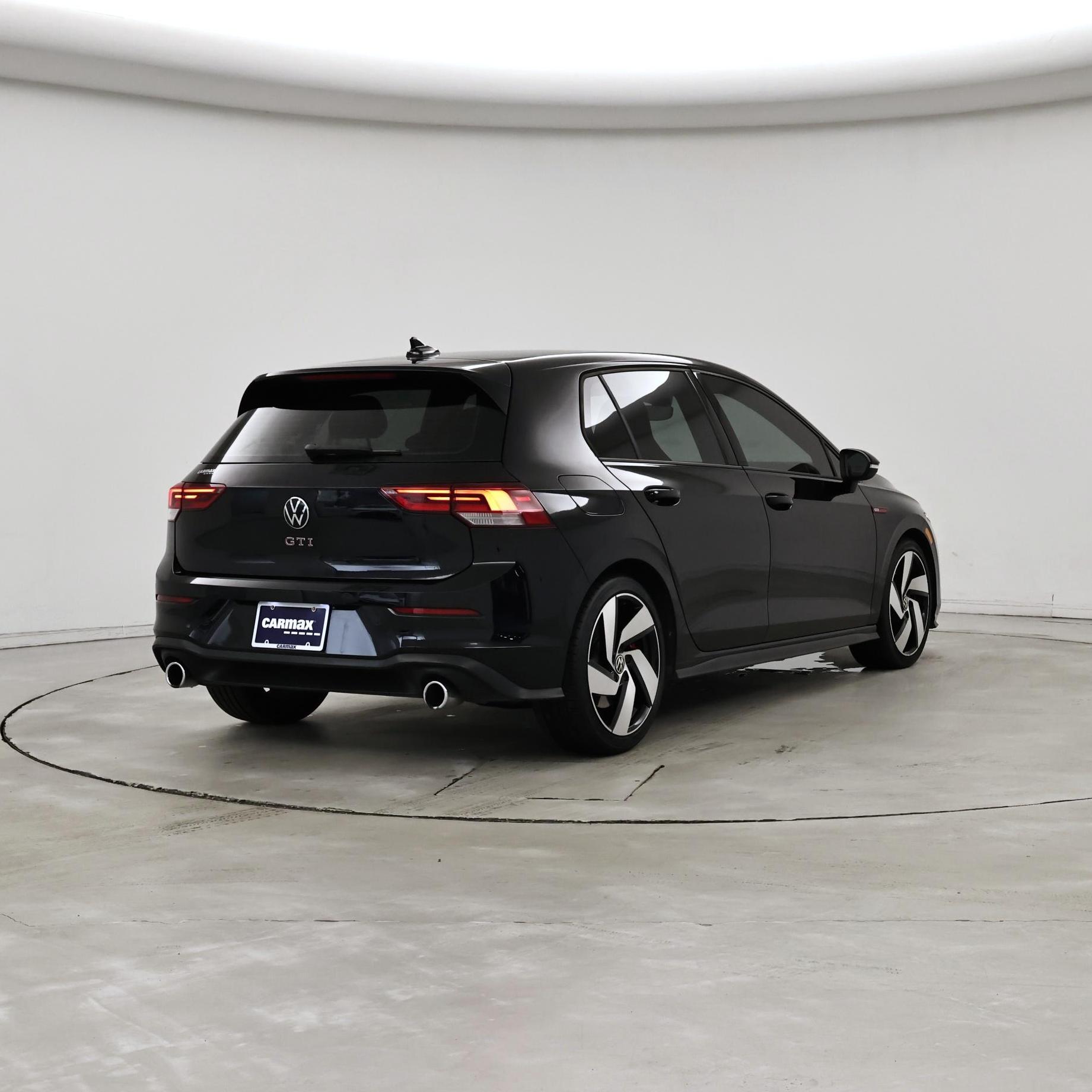 Thumbnail: 2022 Volkswagen Golf - 8