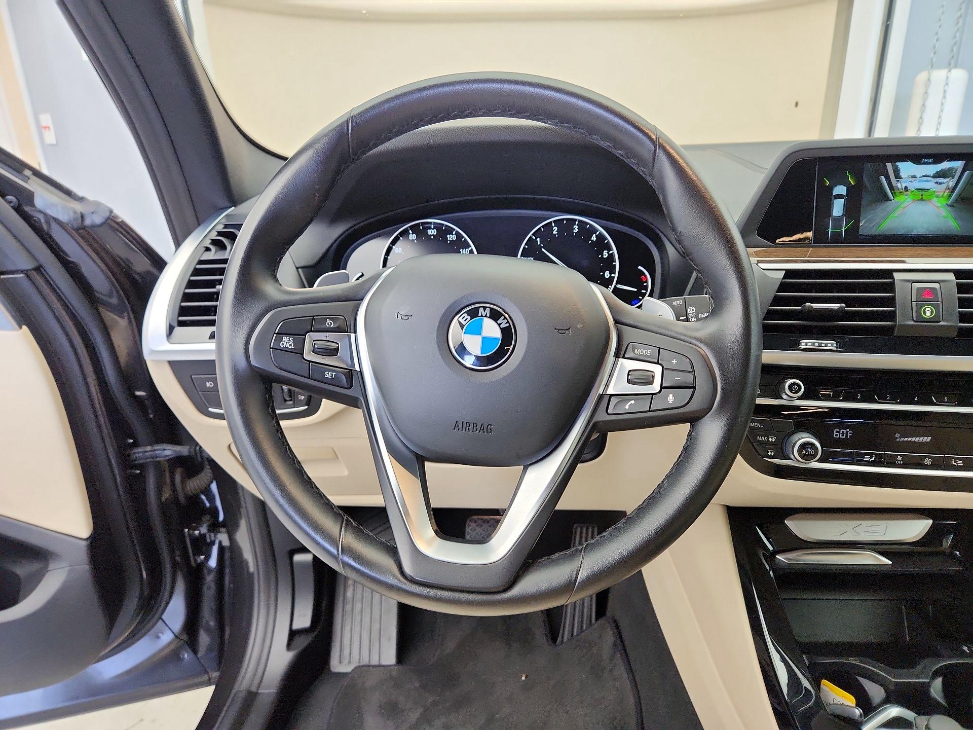 Thumbnail: 2019 BMW X3 - 10