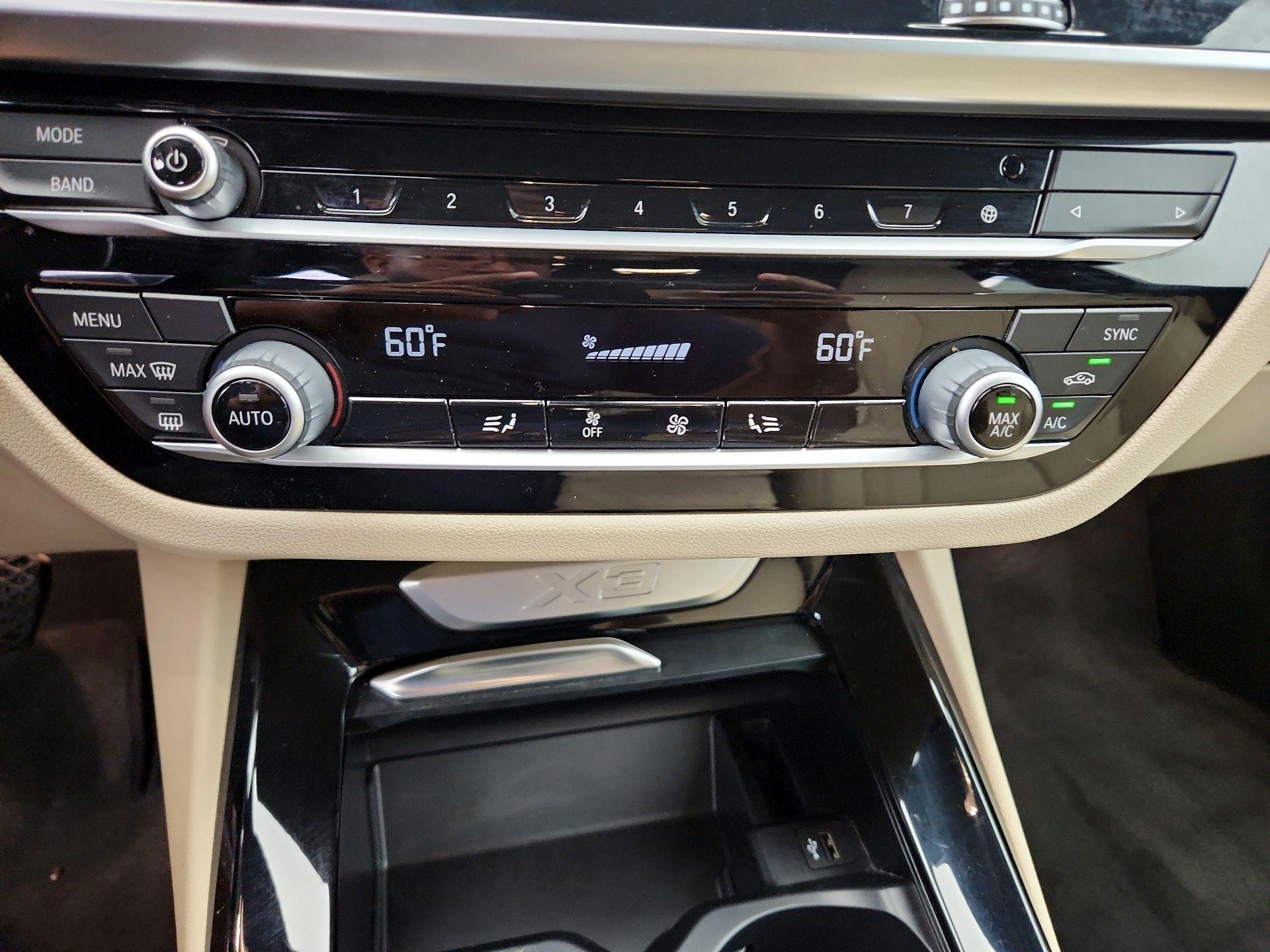 Thumbnail: 2019 BMW X3 - 16