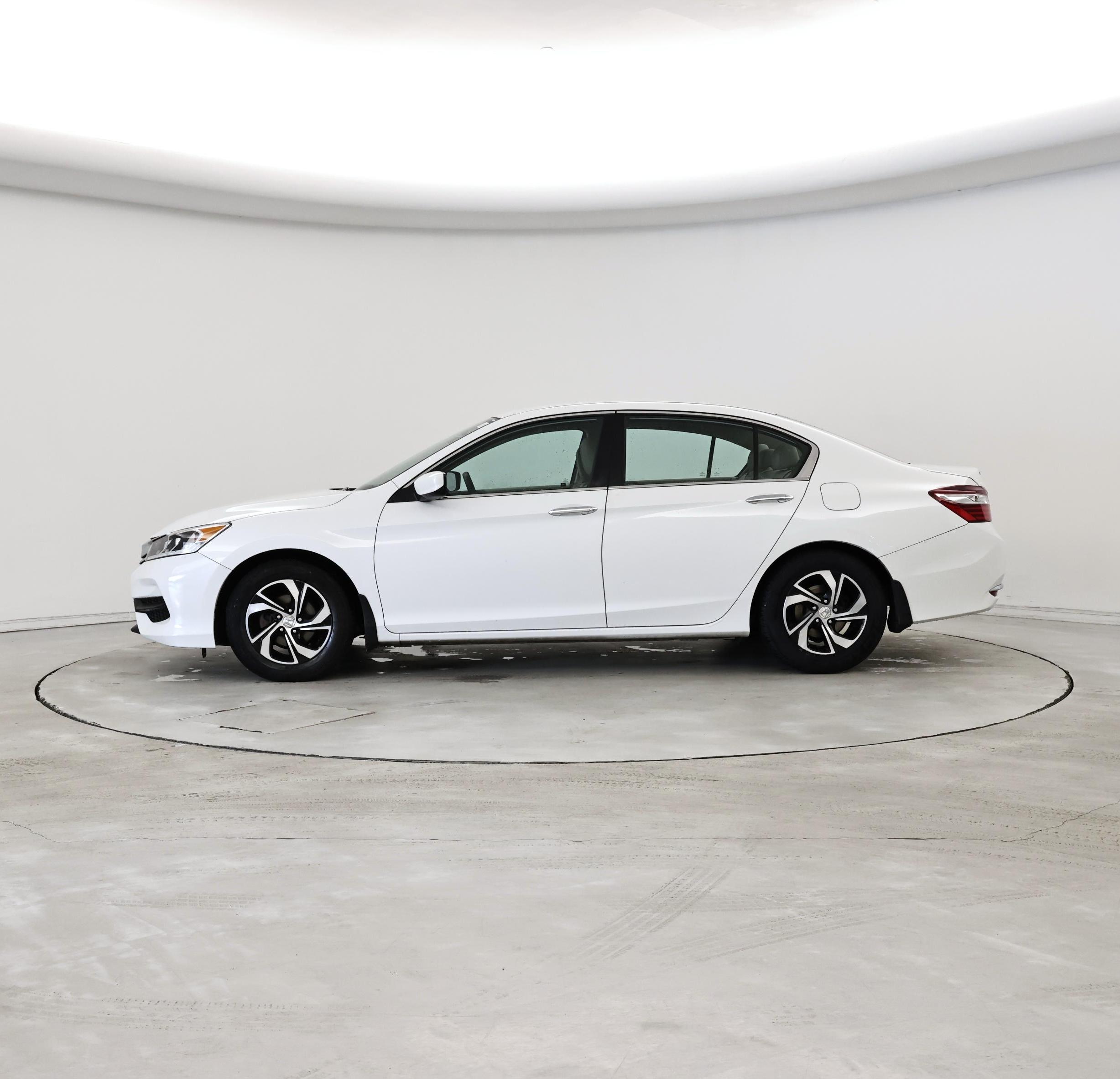 Thumbnail: 2017 Honda Accord - 3