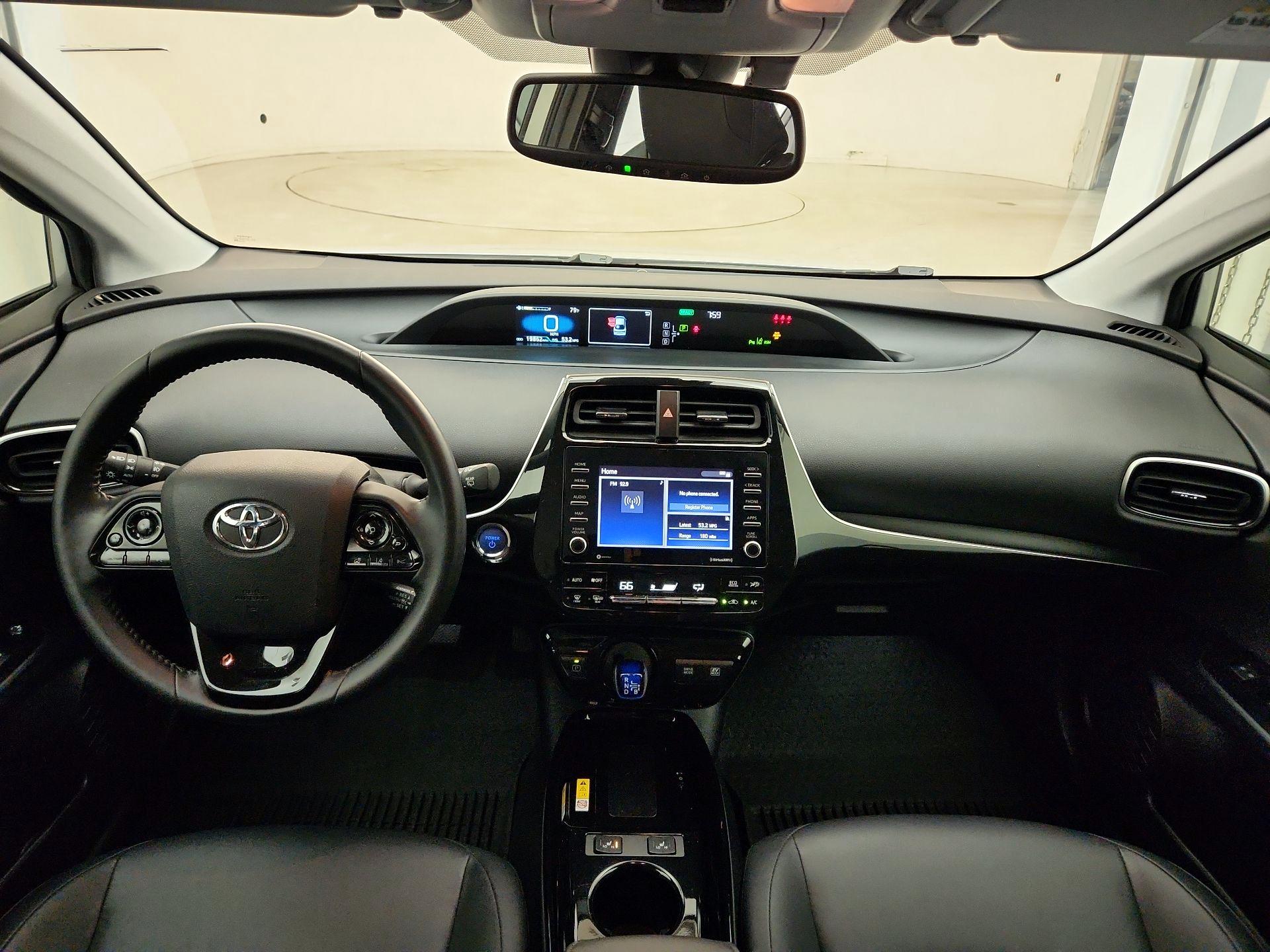 Thumbnail: 2022 Toyota Prius - 9