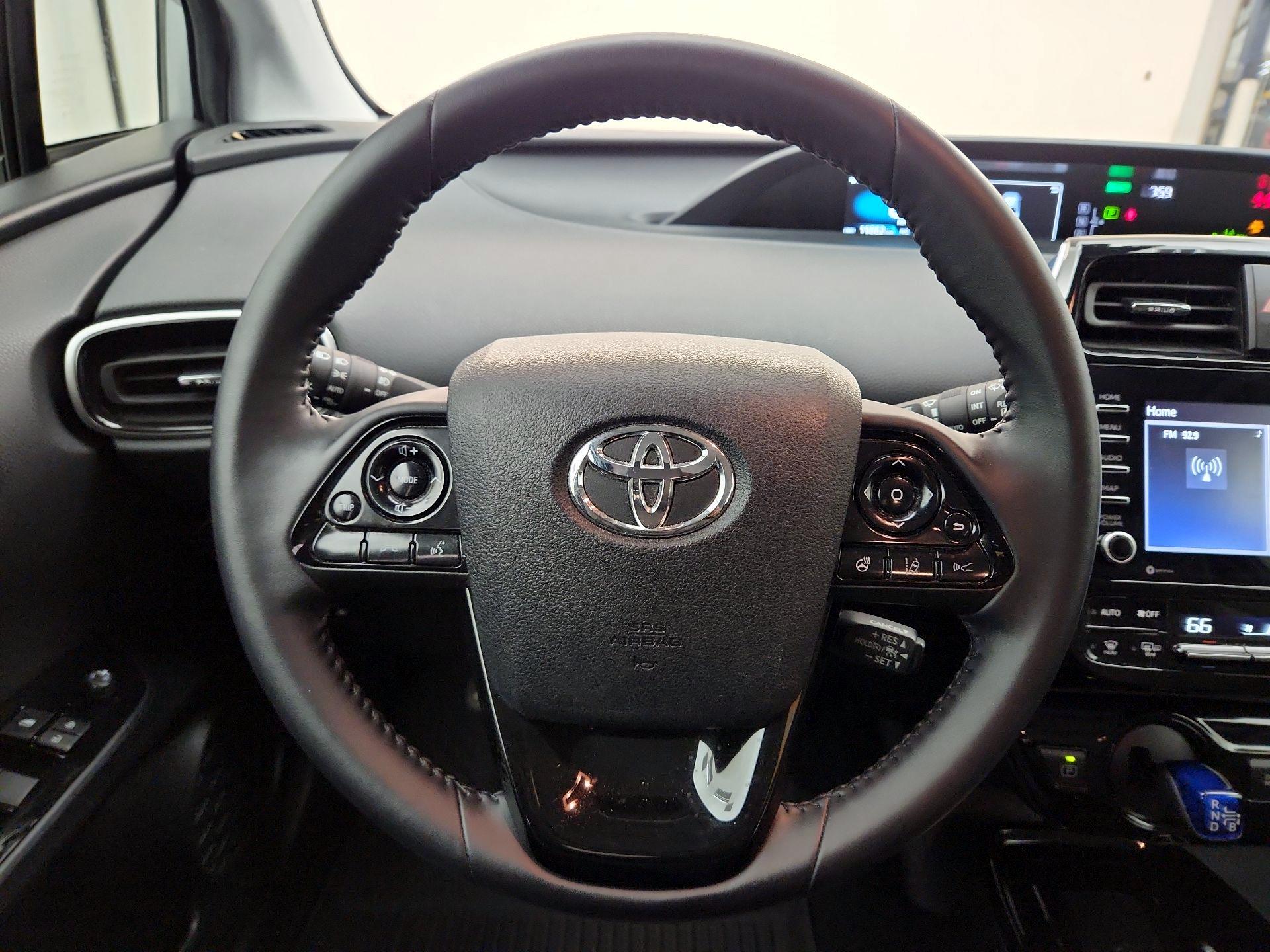 Thumbnail: 2022 Toyota Prius - 10