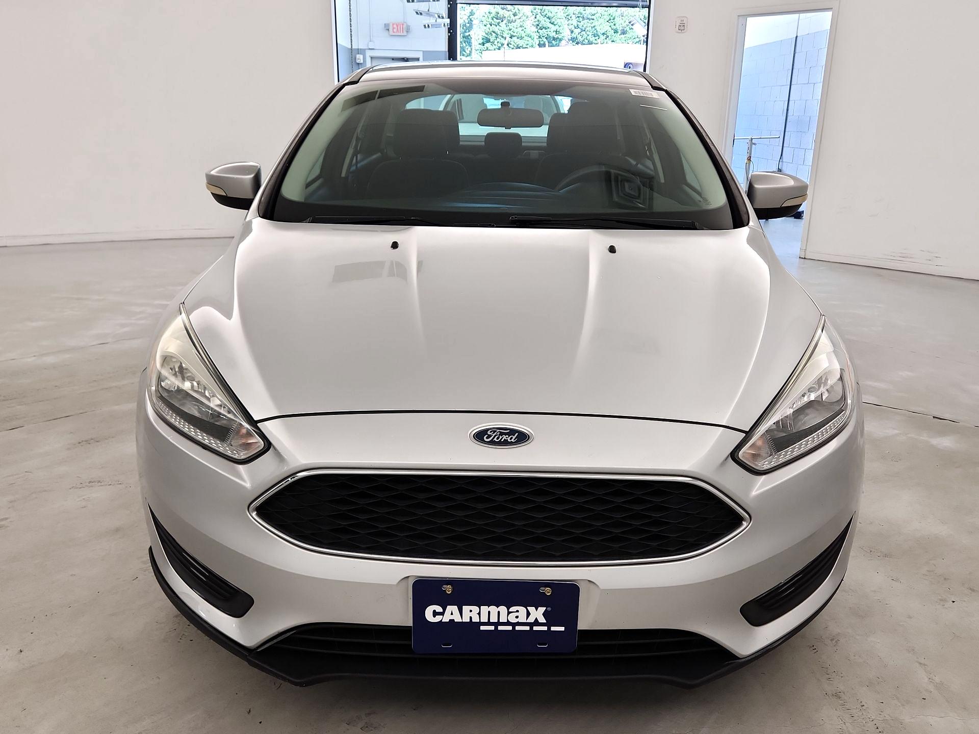 Thumbnail: 2017 Ford Focus - 2