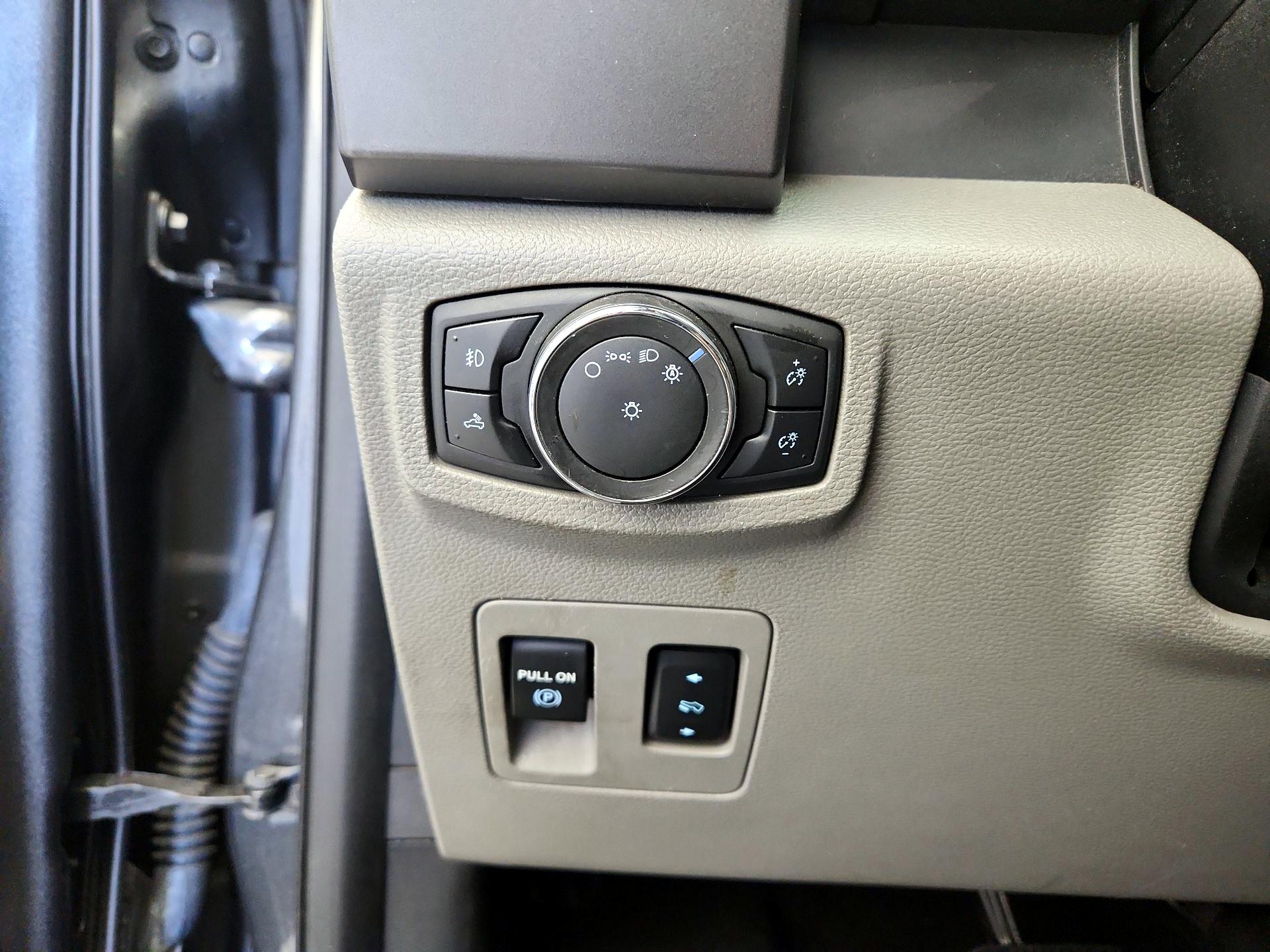 Thumbnail: 2020 Ford F-150 - 13