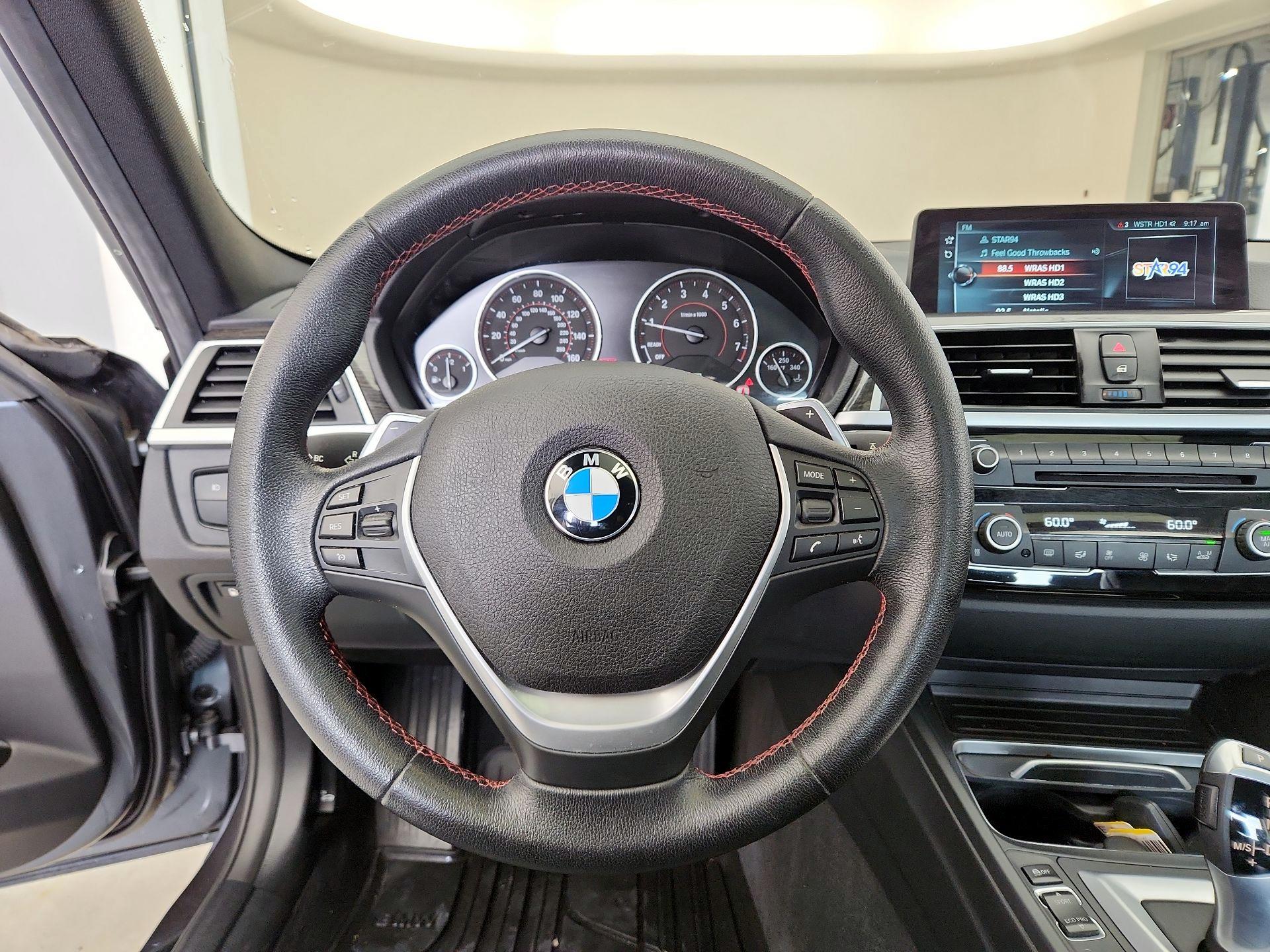 Thumbnail: 2017 BMW 3 Series - 10