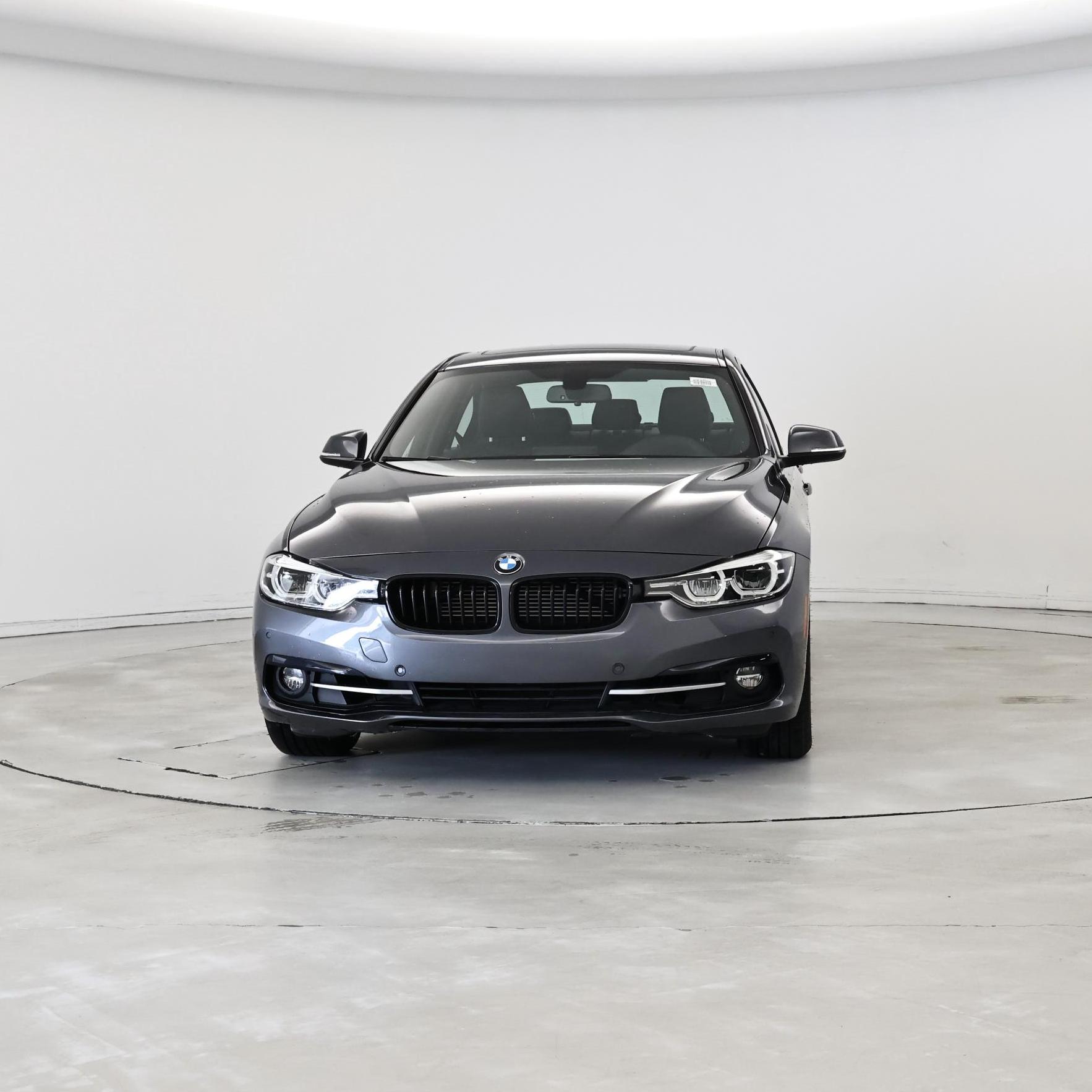 Thumbnail: 2017 BMW 3 Series - 5