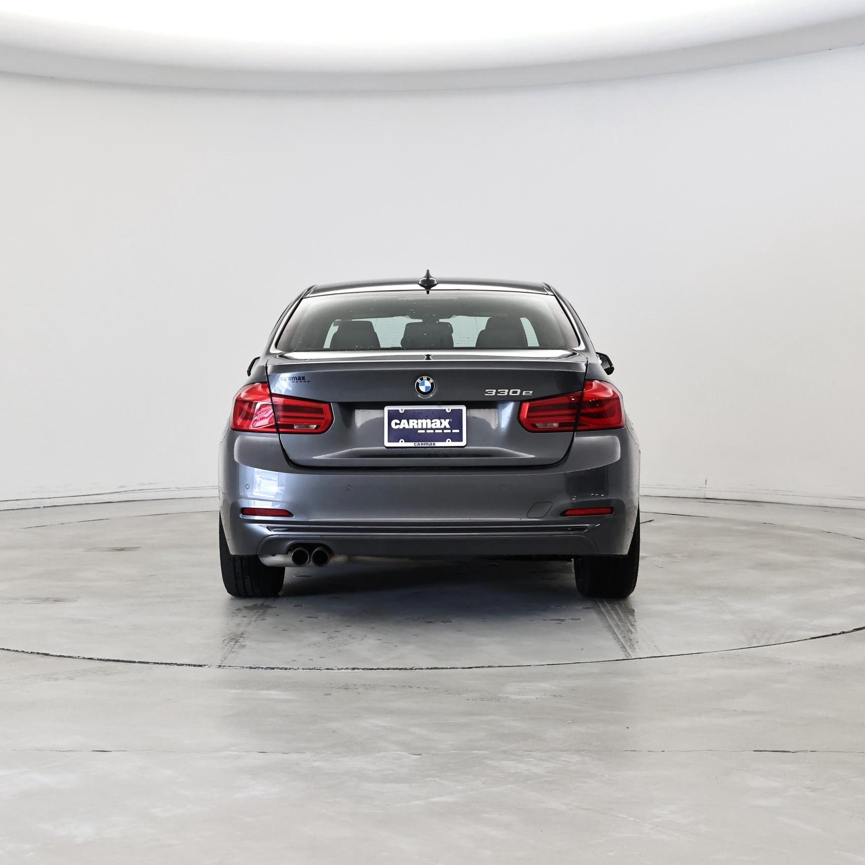 Thumbnail: 2017 BMW 3 Series - 6