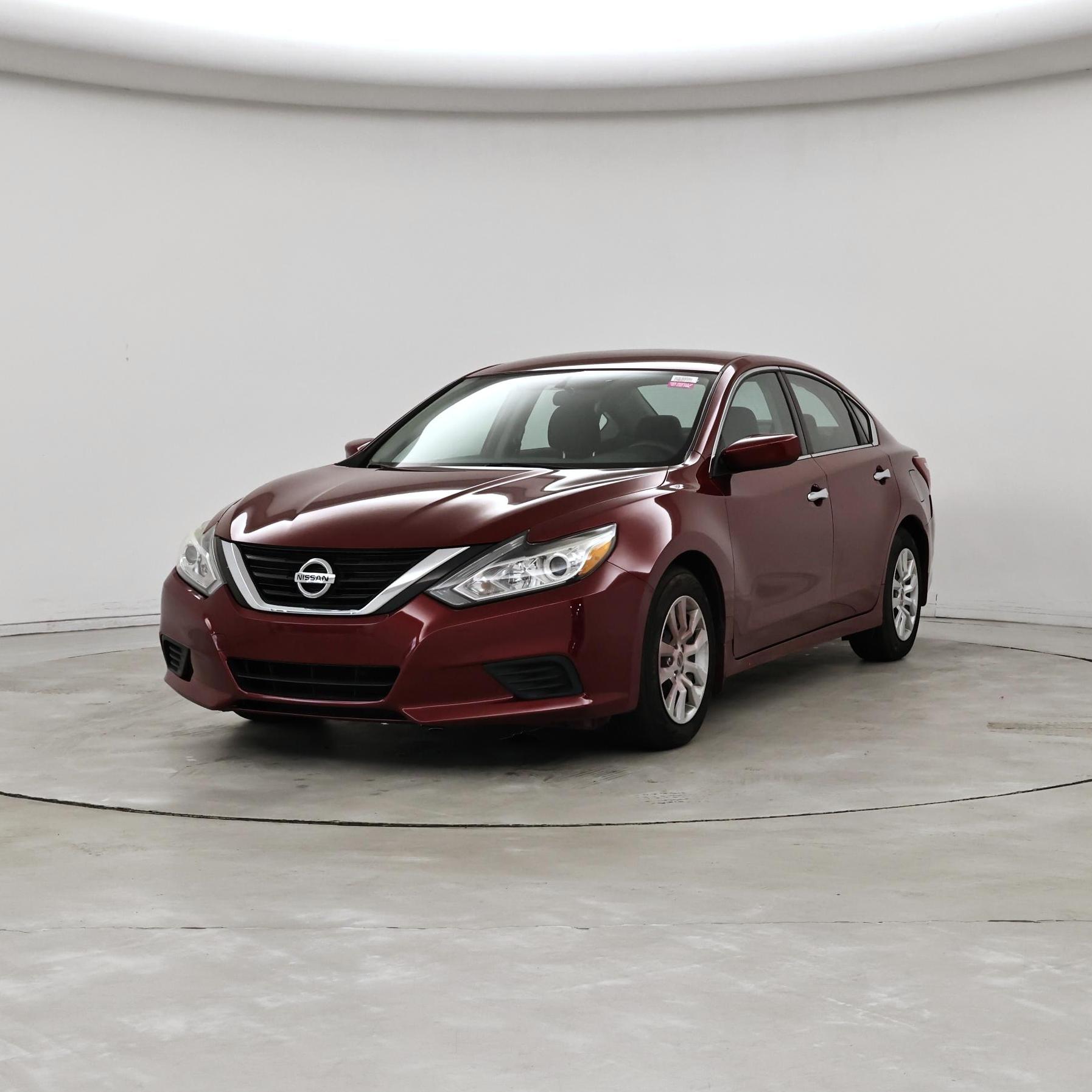 Thumbnail: 2018 Nissan Altima - 4