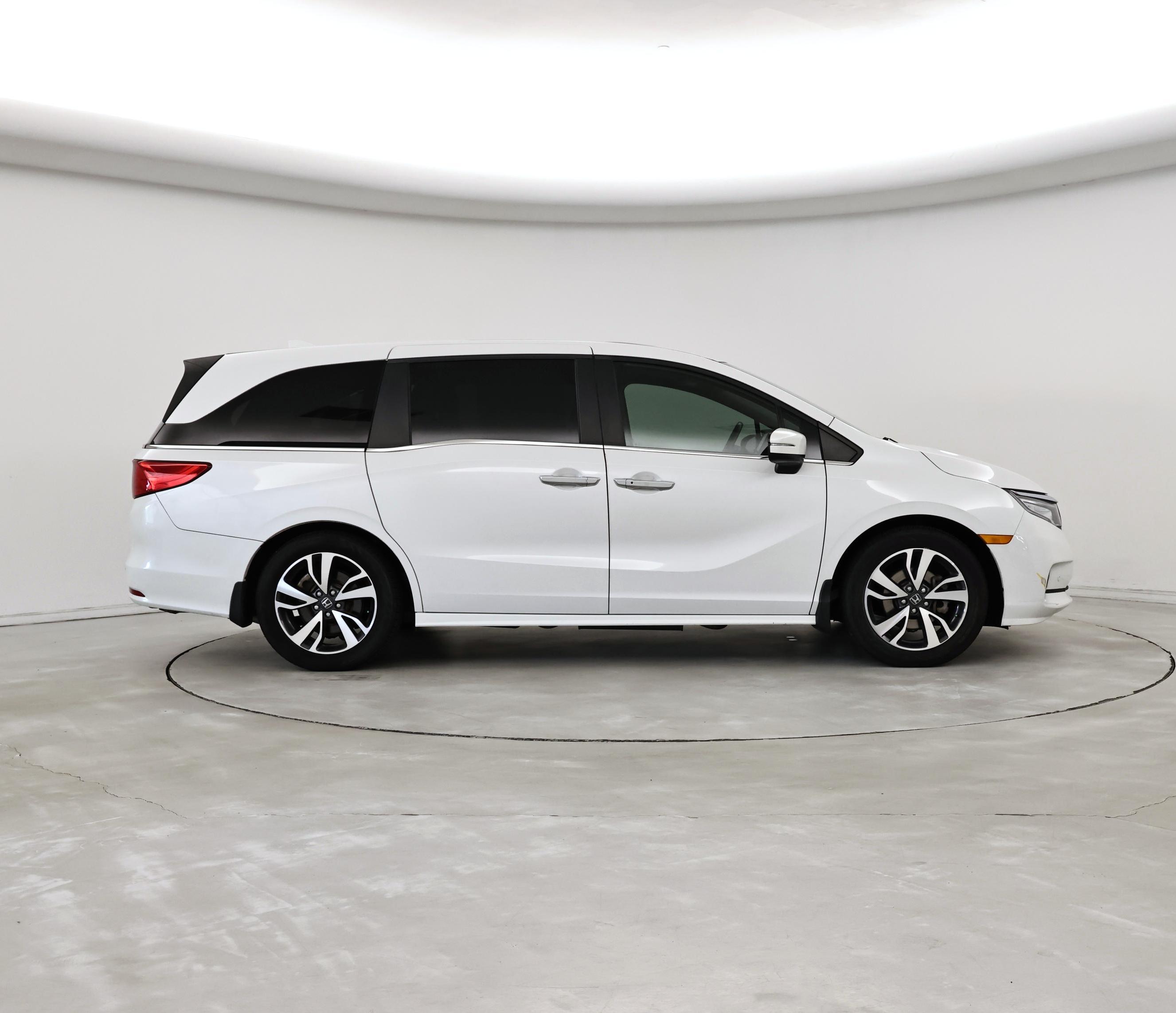 Thumbnail: 2023 Honda Odyssey - 7