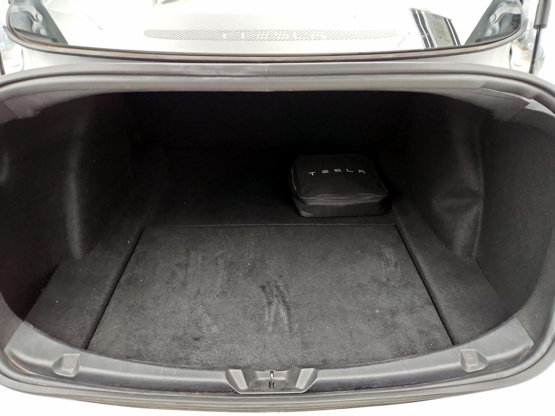 Thumbnail: 2020 Tesla Model 3 - 19