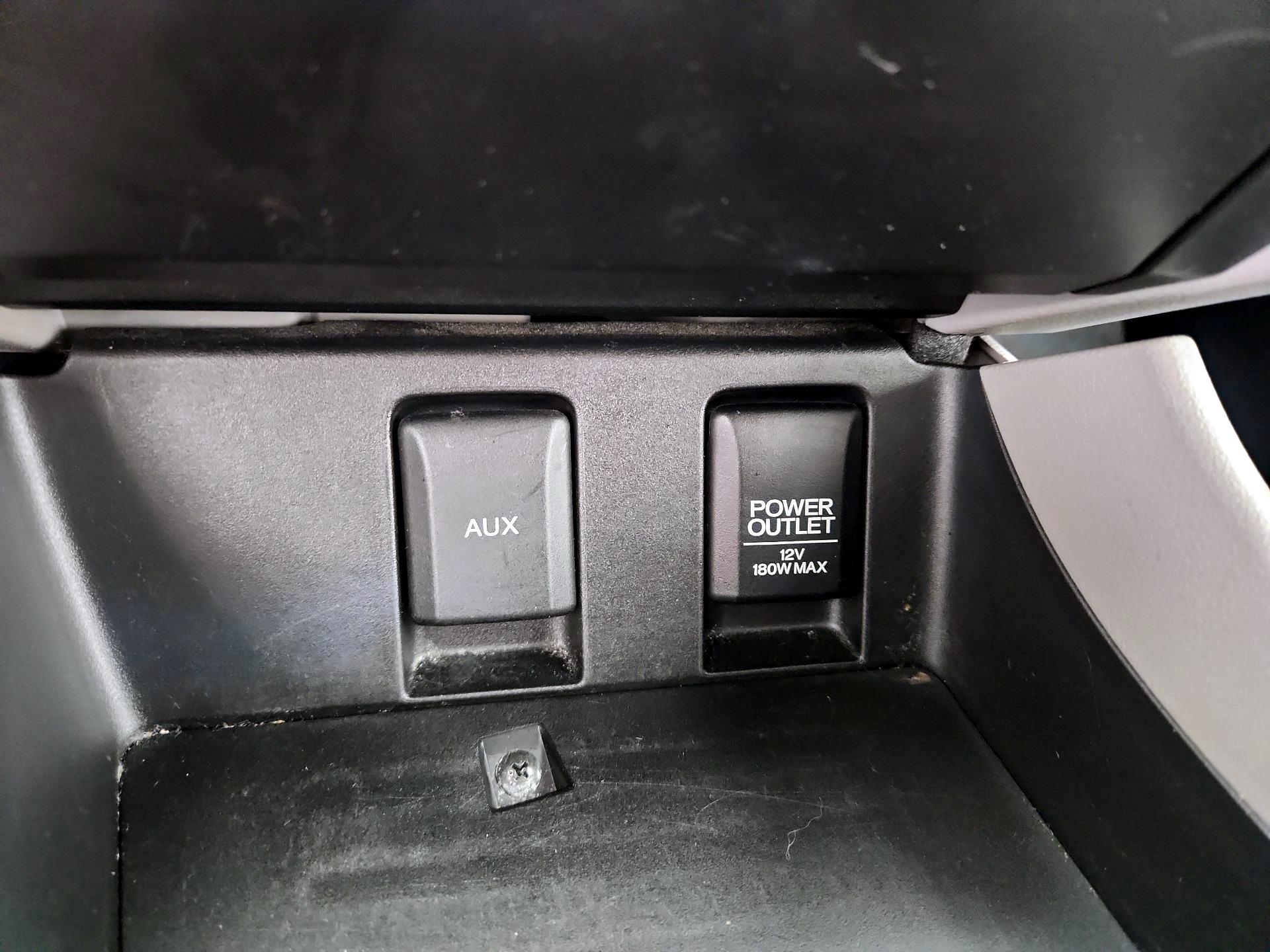 Thumbnail: 2014 Honda Civic - 18