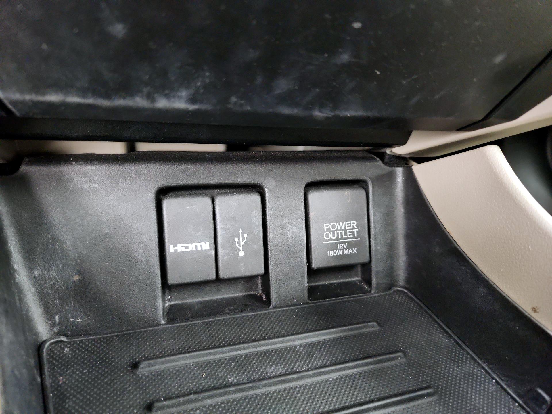 Thumbnail: 2015 Honda Civic - 18