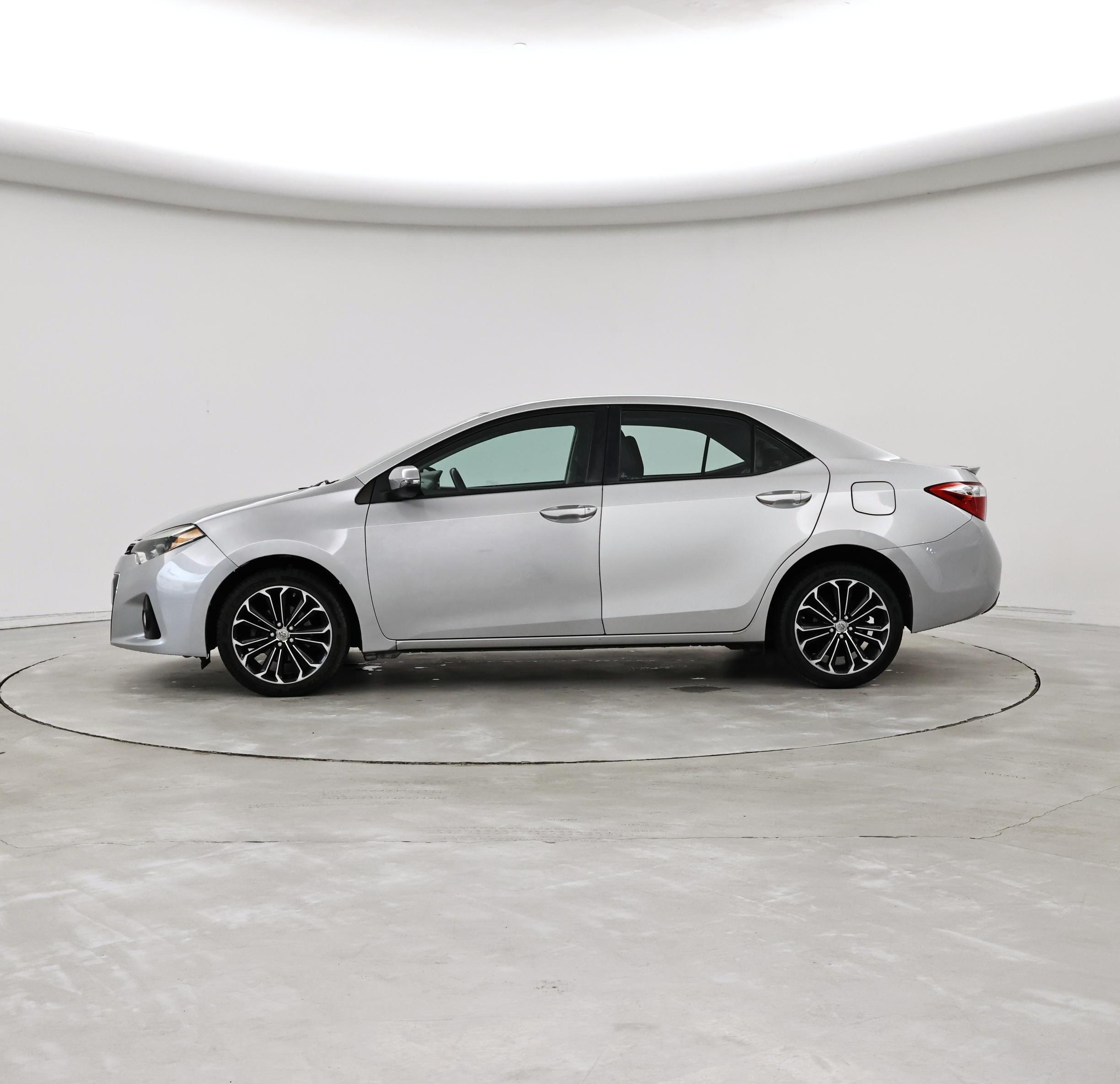 Thumbnail: 2014 Toyota Corolla - 3