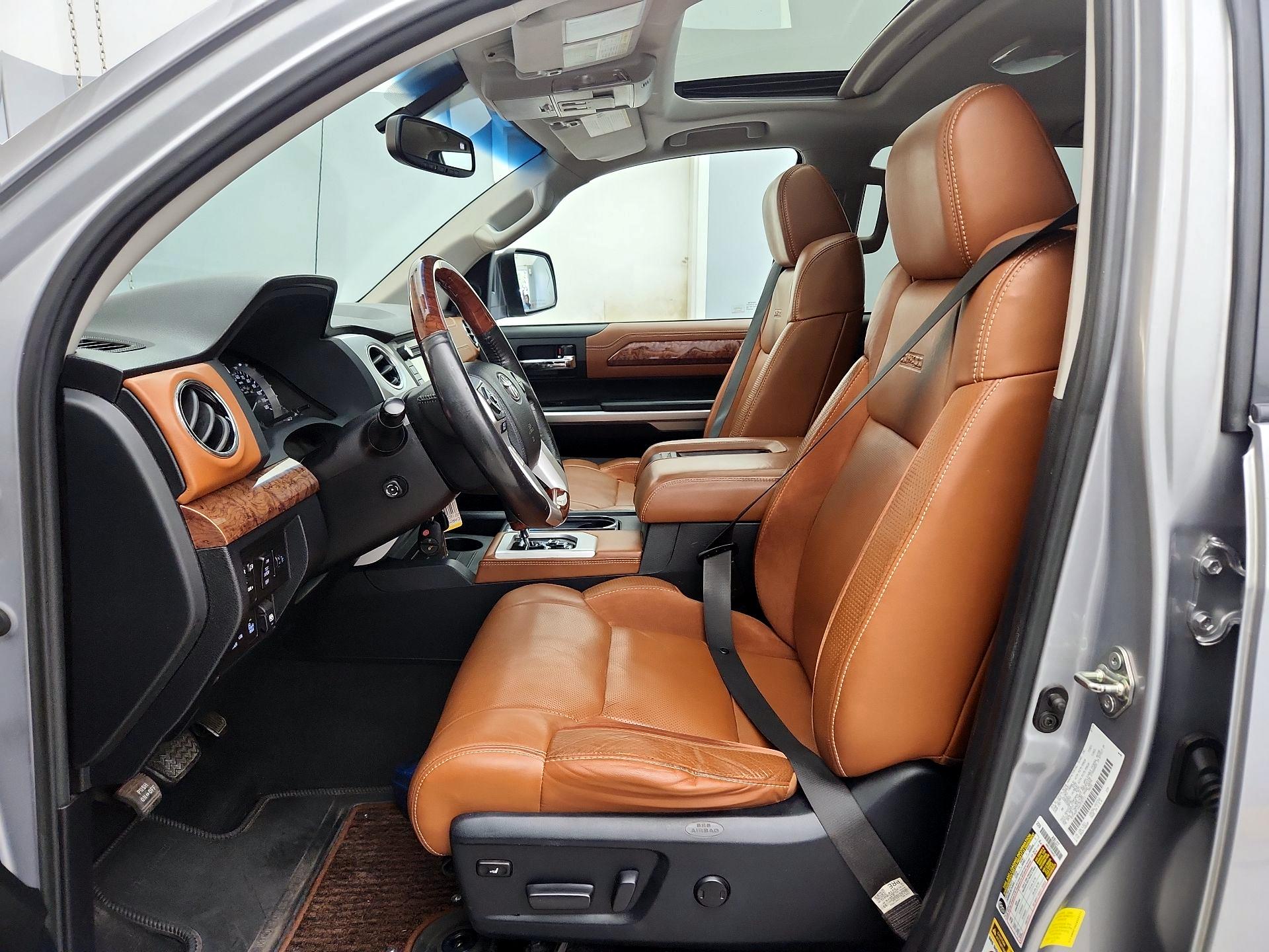 Thumbnail: 2016 Toyota Tundra - 11