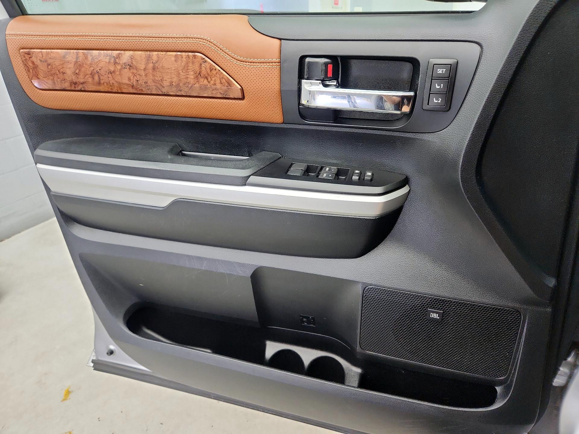 Thumbnail: 2016 Toyota Tundra - 12