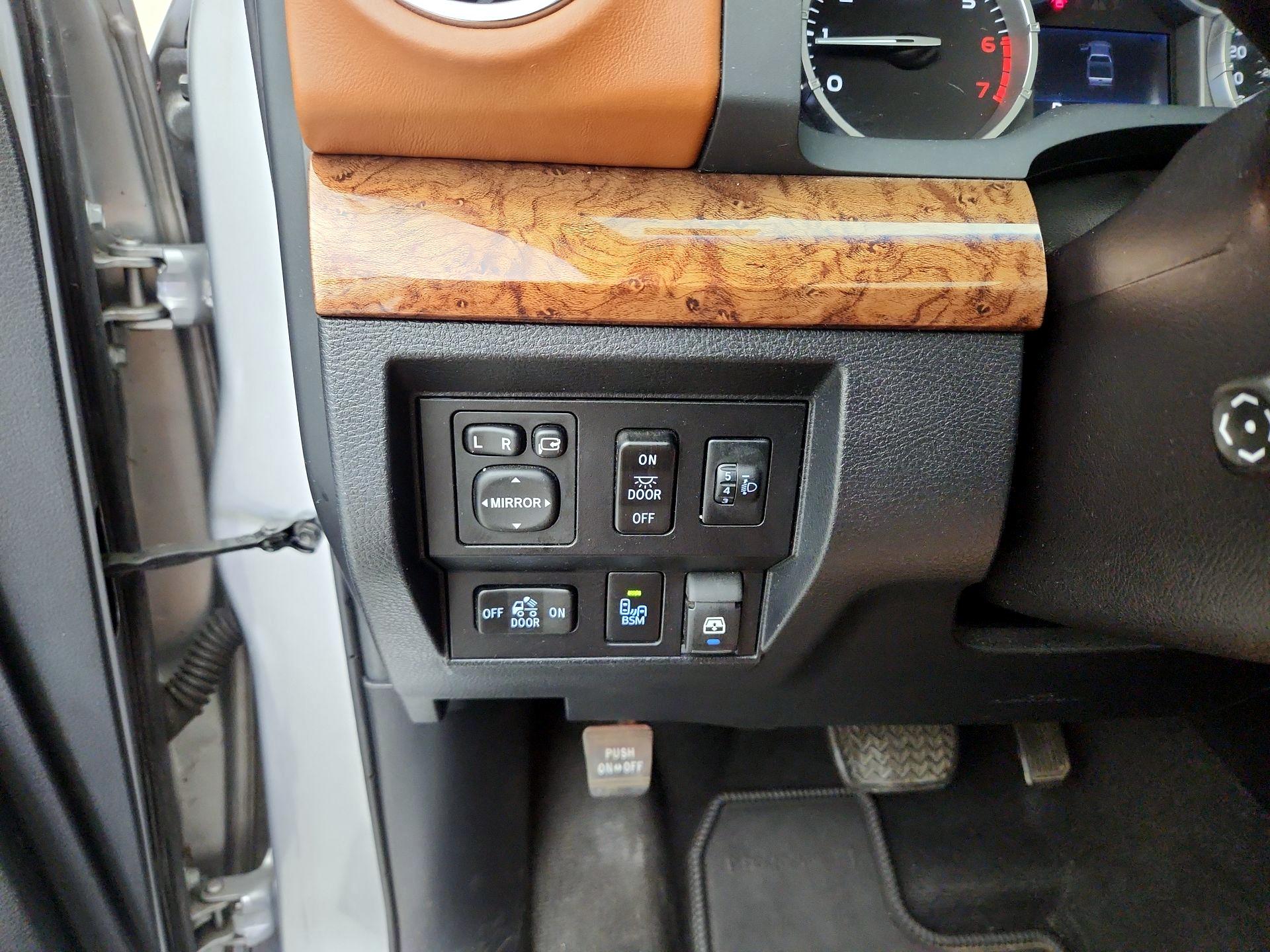 Thumbnail: 2016 Toyota Tundra - 13