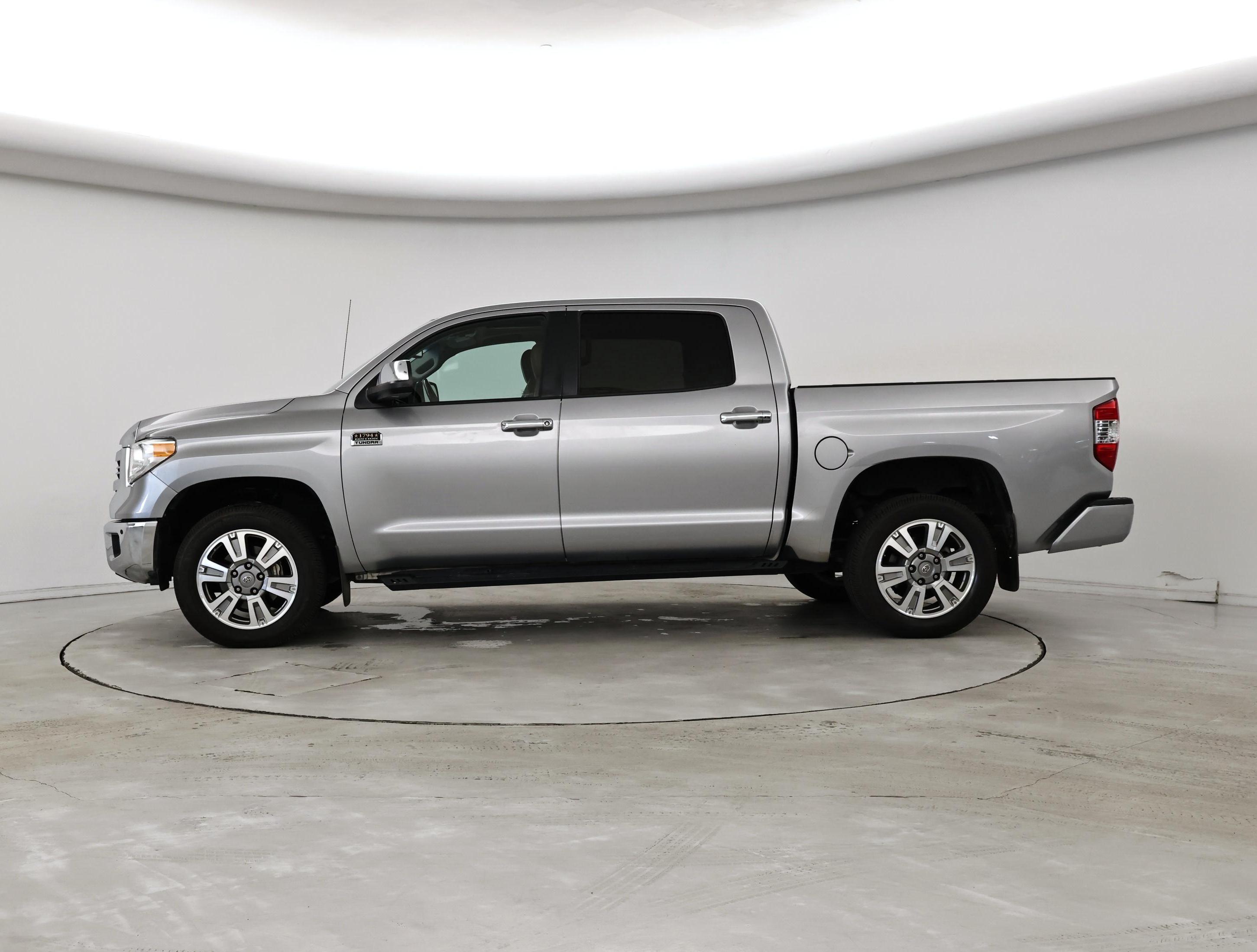 Thumbnail: 2016 Toyota Tundra - 3