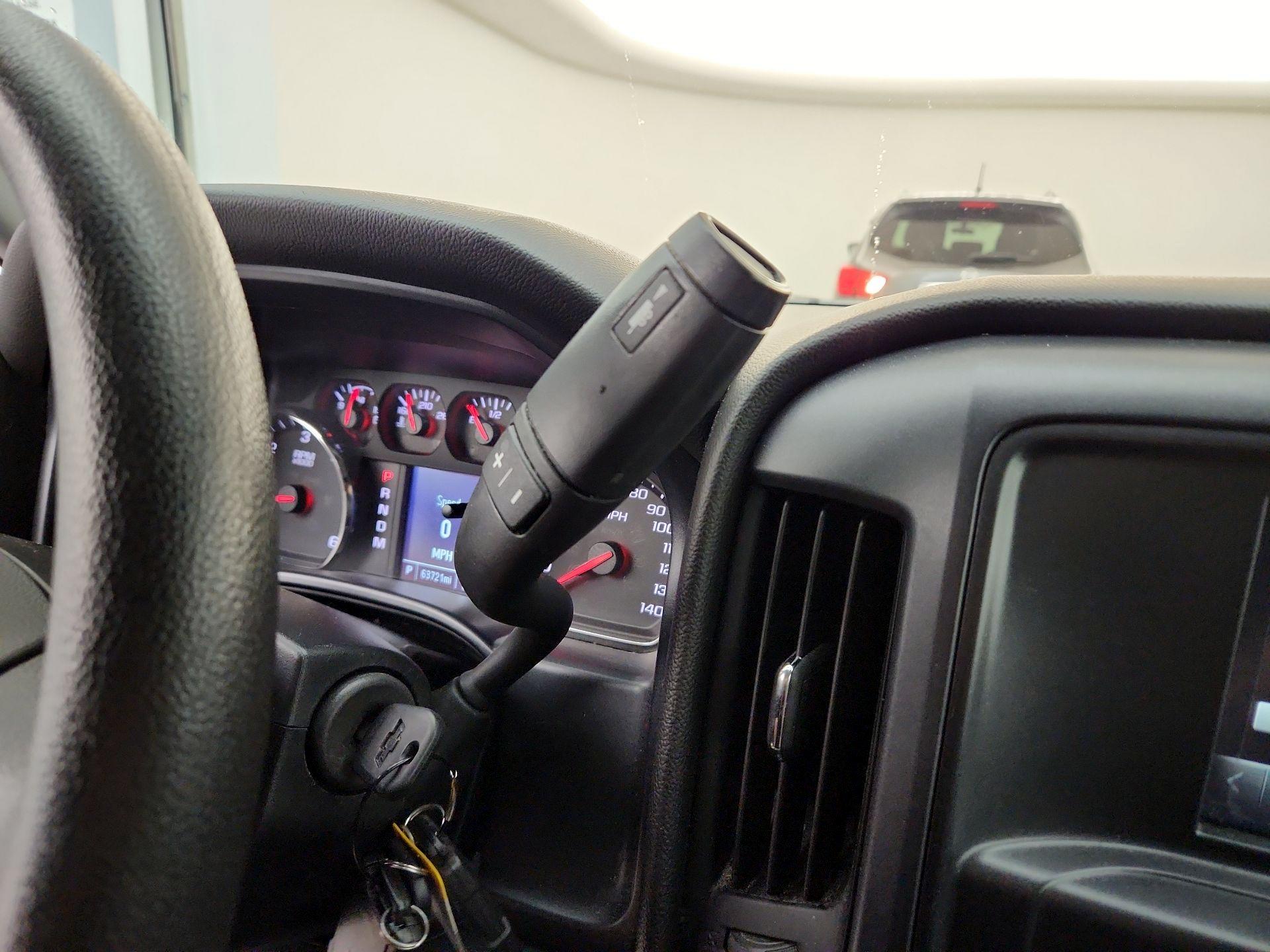 Thumbnail: 2016 Chevrolet Silverado 1500 - 17