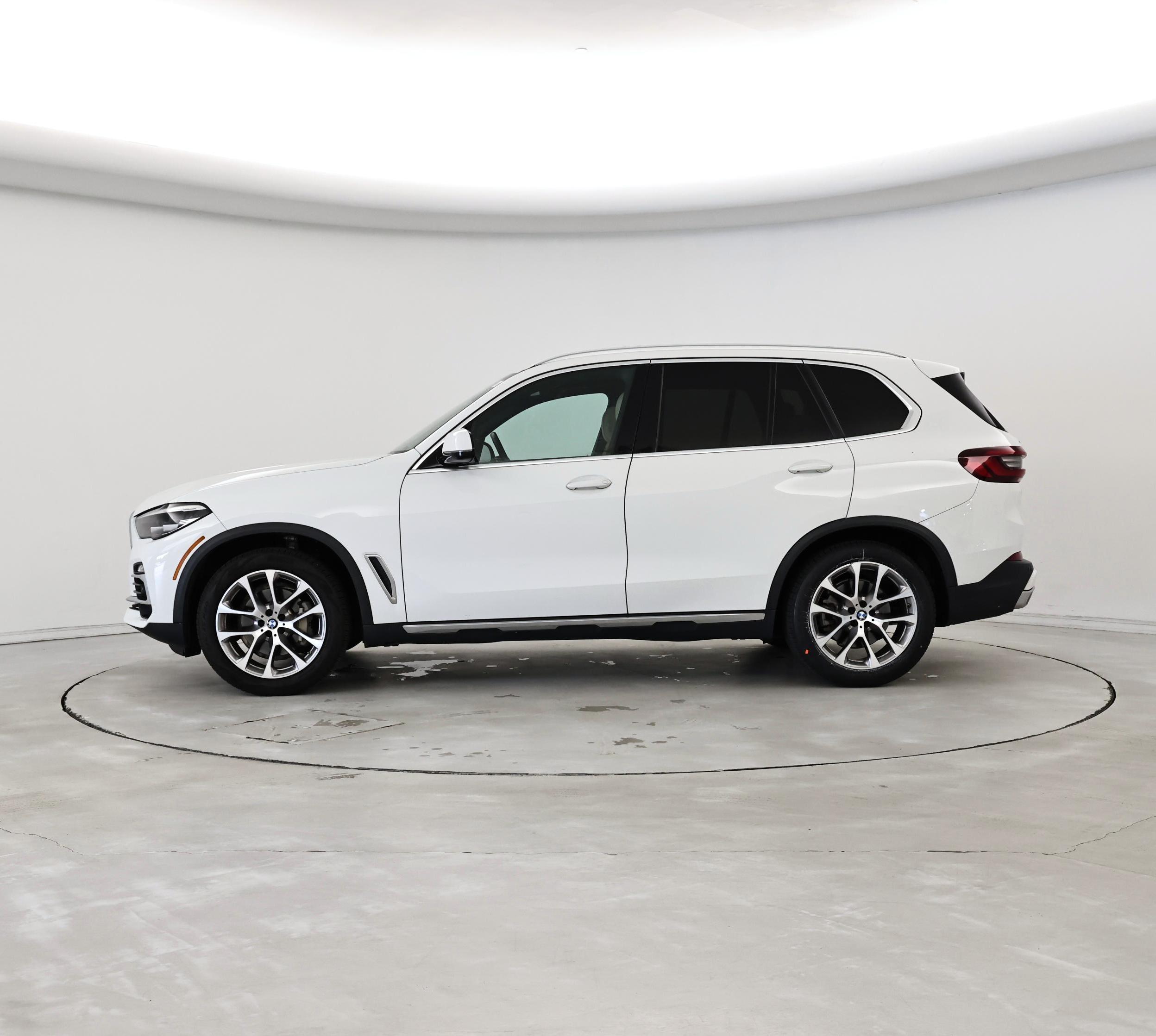 Thumbnail: 2020 BMW X5 - 3