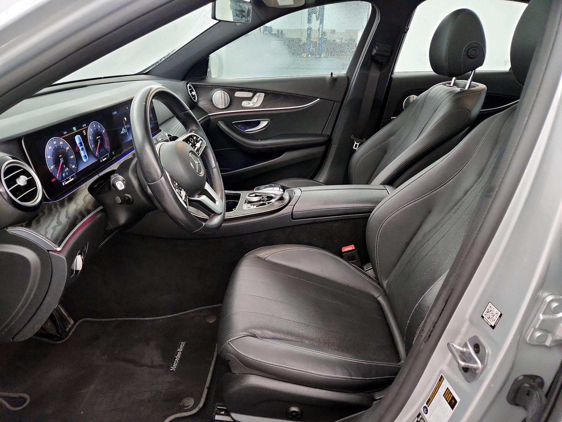 Thumbnail: 2020 Mercedes-Benz E-Class - 11