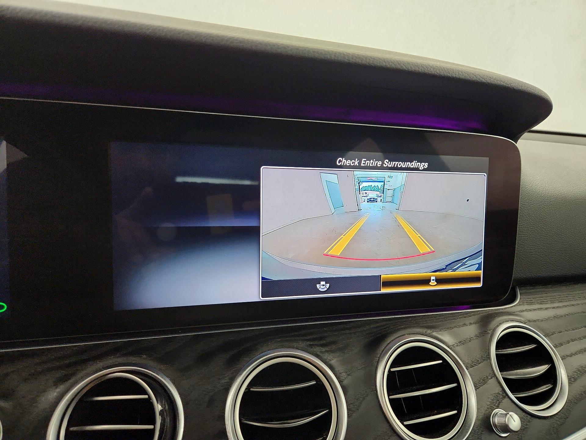 Thumbnail: 2020 Mercedes-Benz E-Class - 14