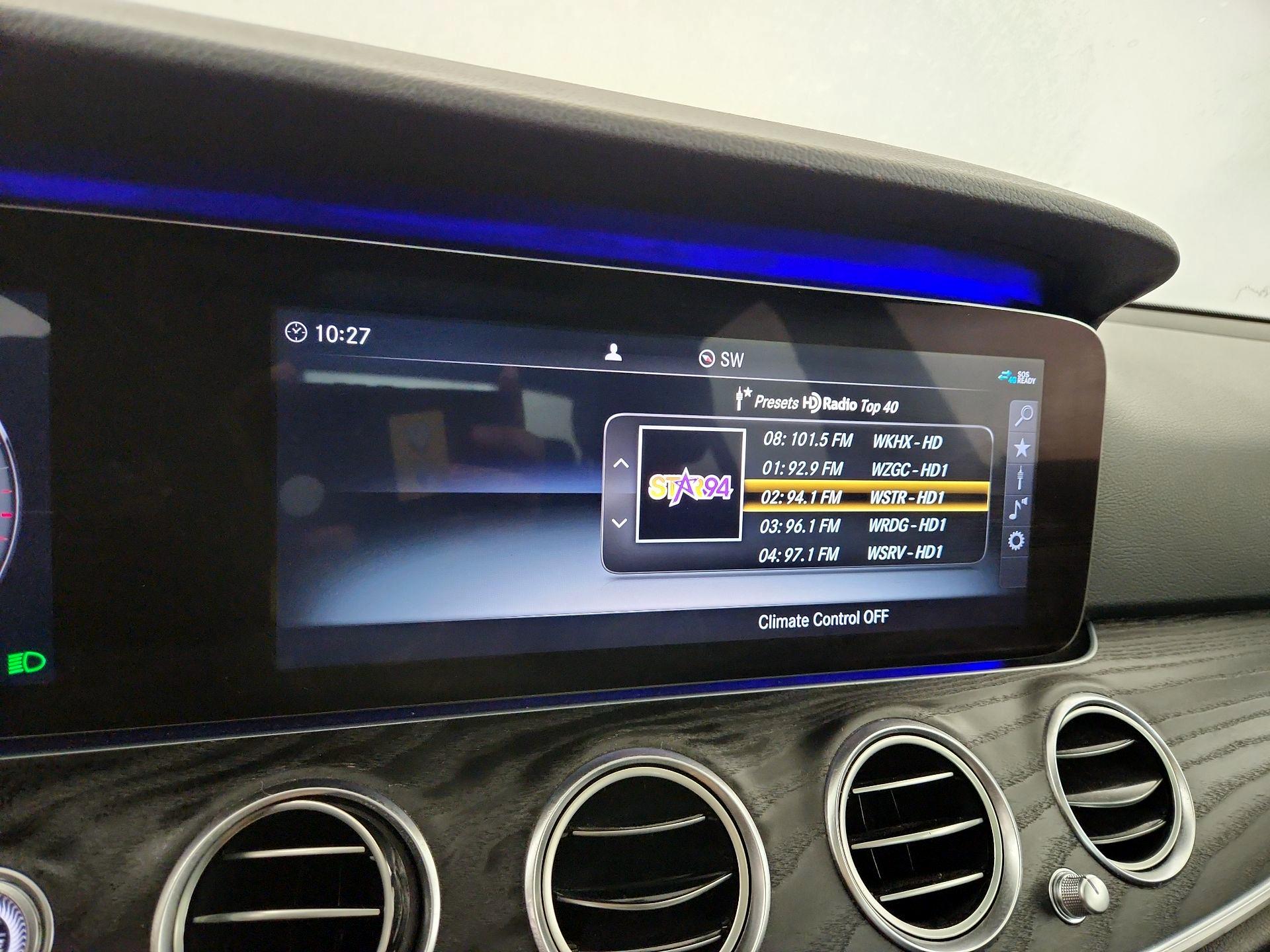Thumbnail: 2020 Mercedes-Benz E-Class - 15