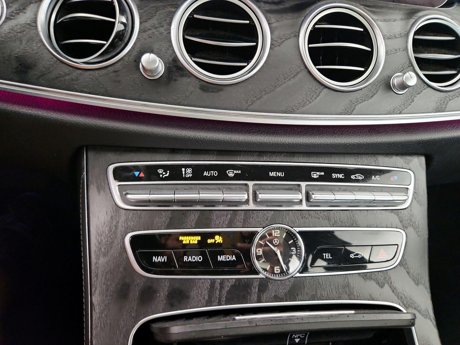 Thumbnail: 2020 Mercedes-Benz E-Class - 16