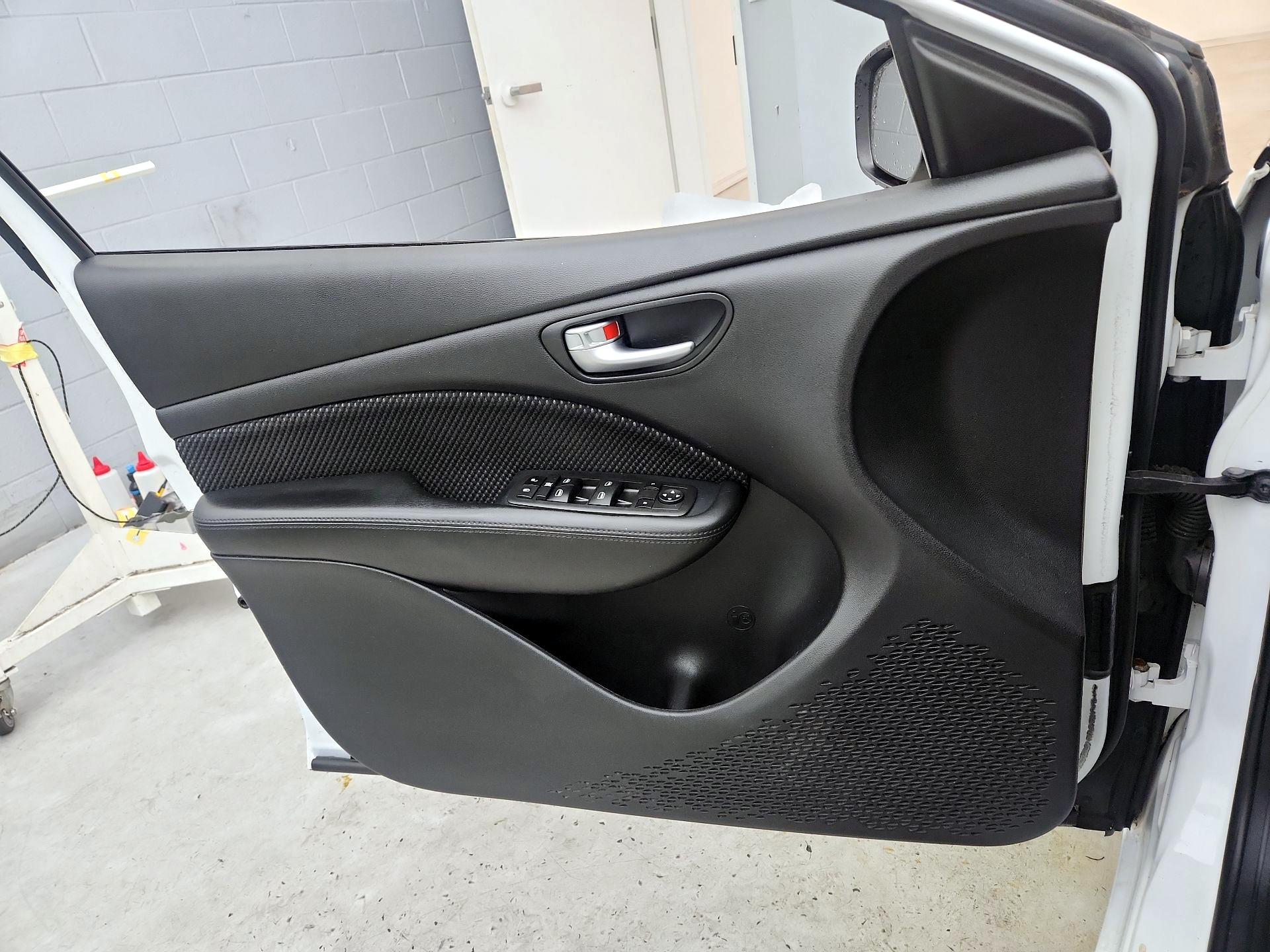 Thumbnail: 2016 Dodge Dart - 12