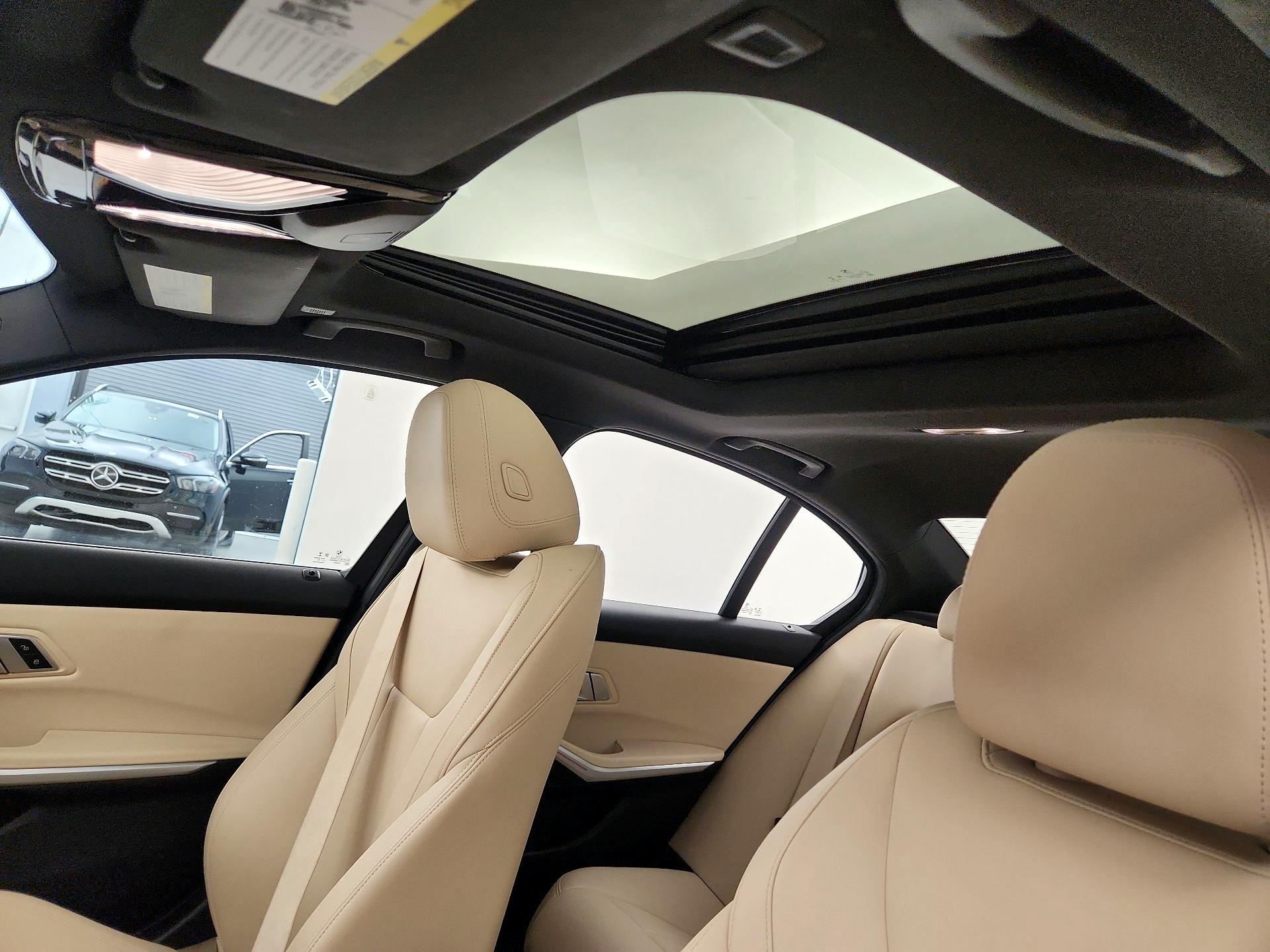 Thumbnail: 2019 BMW 3 Series - 18
